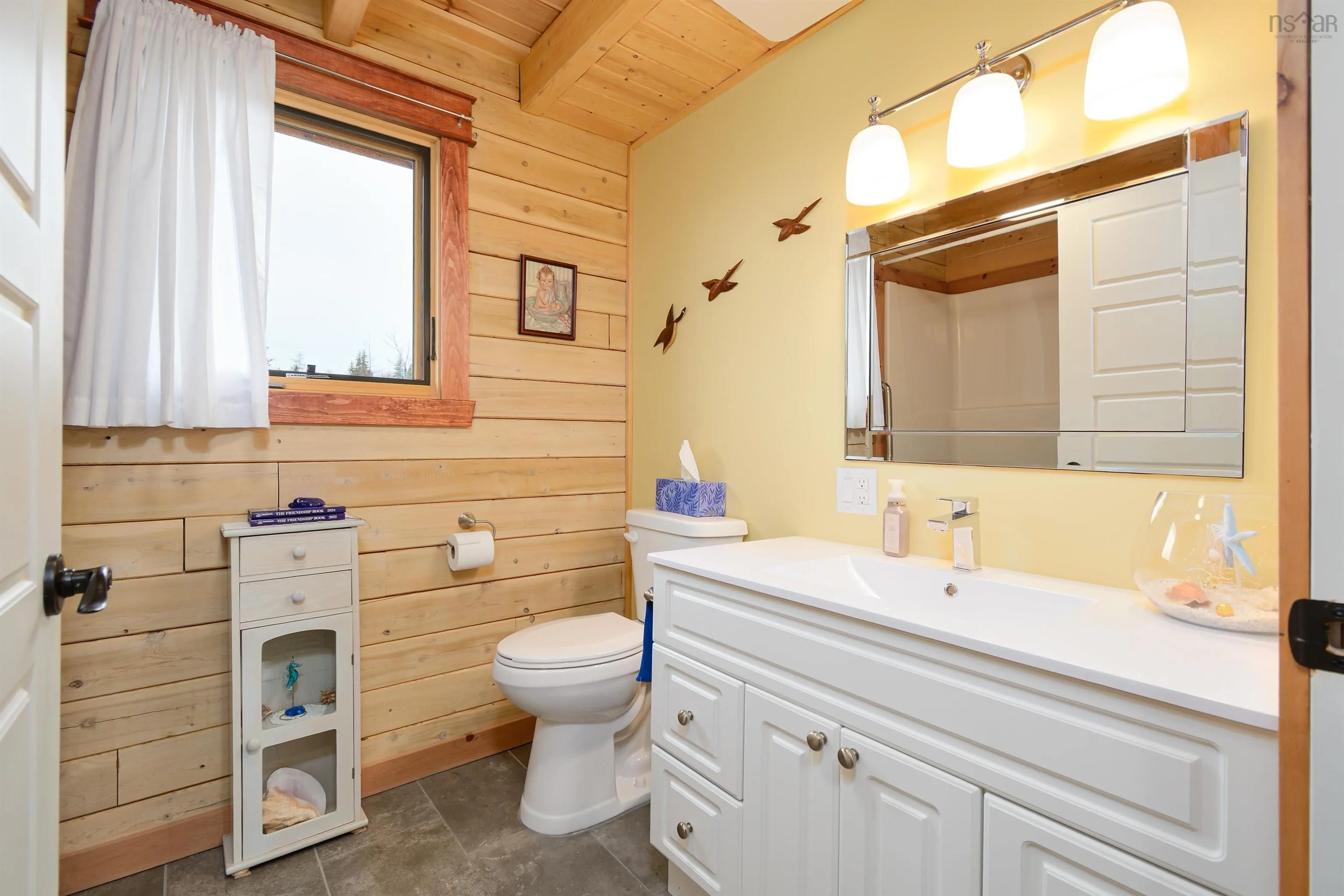 1005 Highway 205, Baddeck Bay Ns B0e 1b0, 3 Bedrooms Bedrooms, ,3 BathroomsBathrooms,Residential,For Sale,Highway 205,202509898
