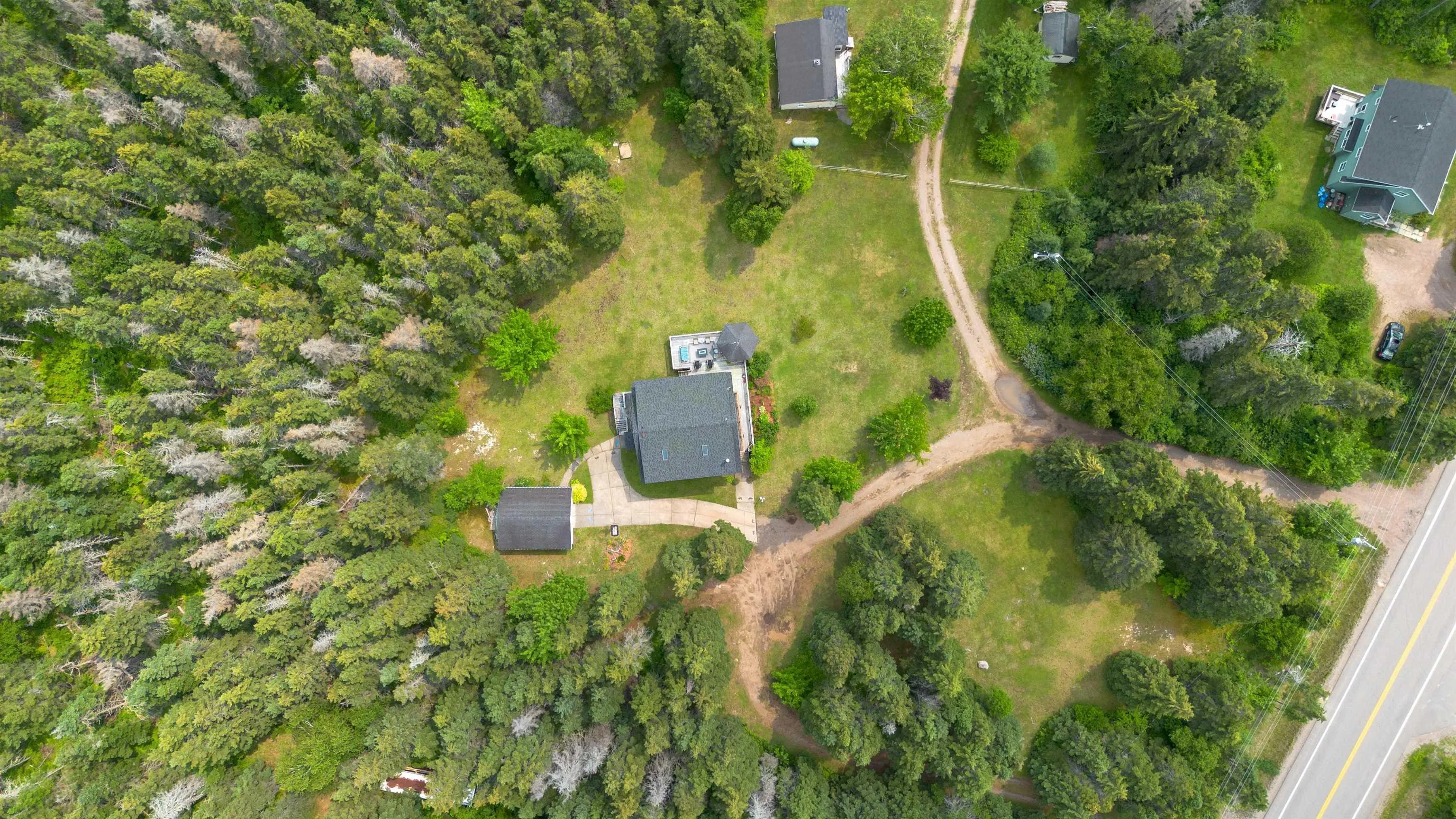 35679 Cabot Trail, Ingonish, NS B0C 1K0, 4 Bedrooms Bedrooms, ,2 BathroomsBathrooms,Residential,For Sale,Cabot,202518962