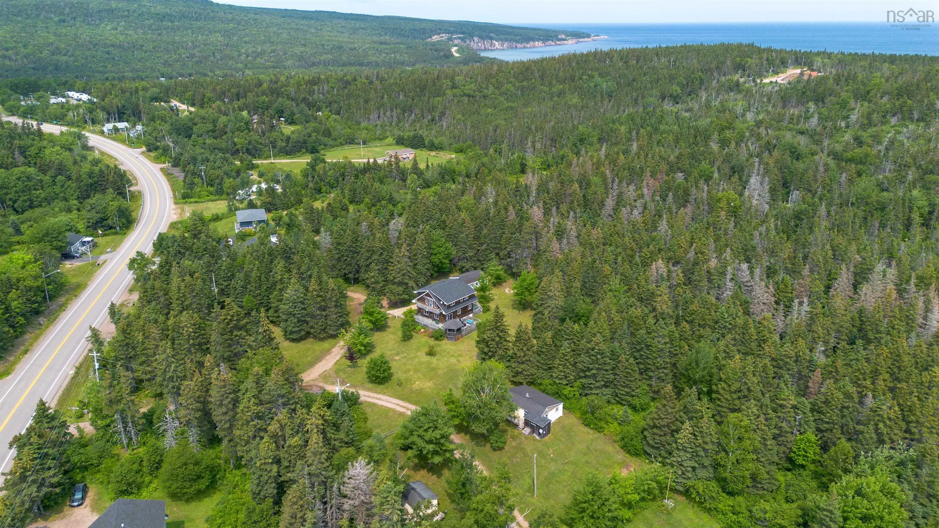 35679 Cabot Trail, Ingonish, NS B0C 1K0, 4 Bedrooms Bedrooms, ,2 BathroomsBathrooms,Residential,For Sale,Cabot,202518962