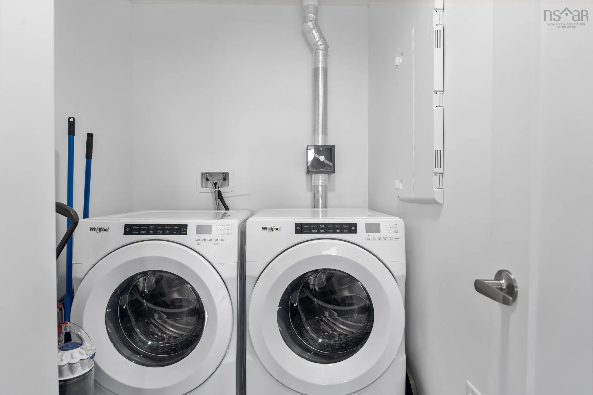 1205-72 Seapoint Road, Dartmouth Ns B3b 0r8, 2 Bedrooms Bedrooms, ,2 BathroomsBathrooms,Residential,For Sale,Seapoint,202510668