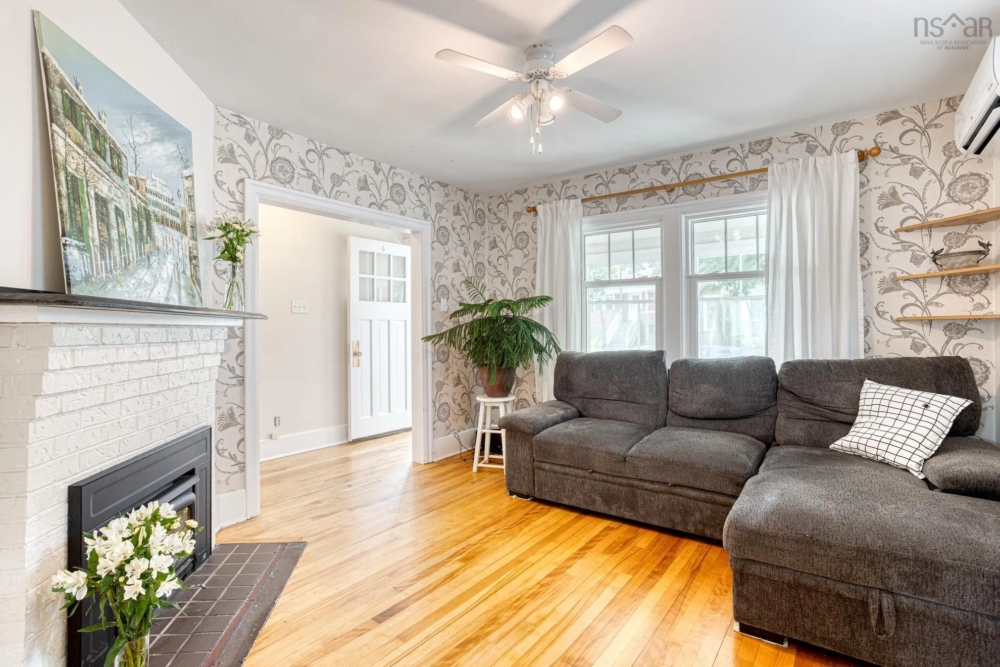 2578 Poplar Street, Halifax, NS B3L 2Y8, 2 Bedrooms Bedrooms, ,1 BathroomBathrooms,Residential,For Sale,Poplar,202523031