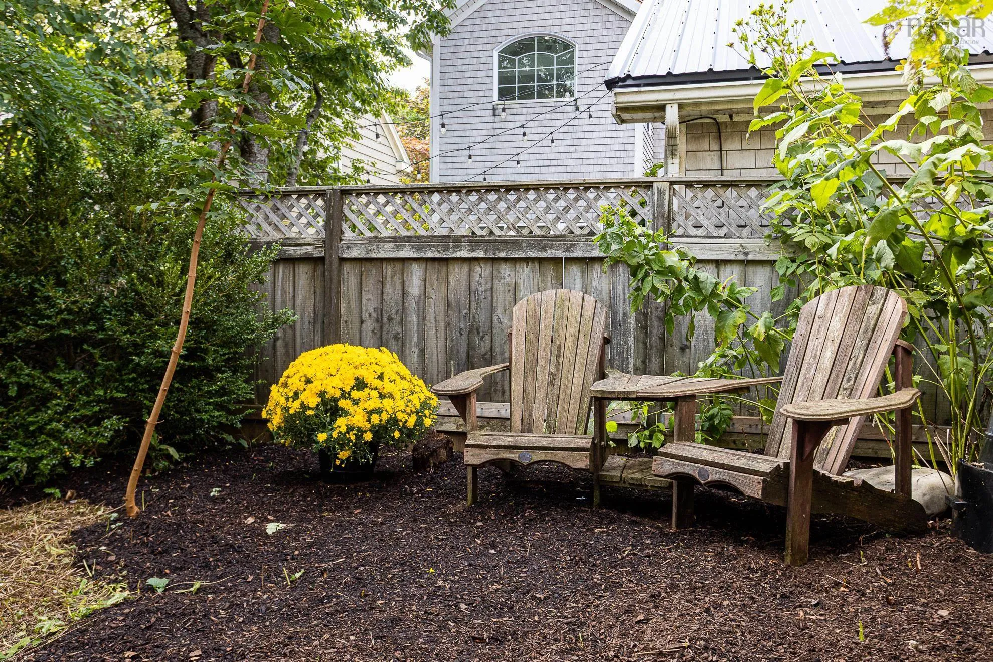 2578 Poplar Street, Halifax, NS B3L 2Y8, 2 Bedrooms Bedrooms, ,1 BathroomBathrooms,Residential,For Sale,Poplar,202523031
