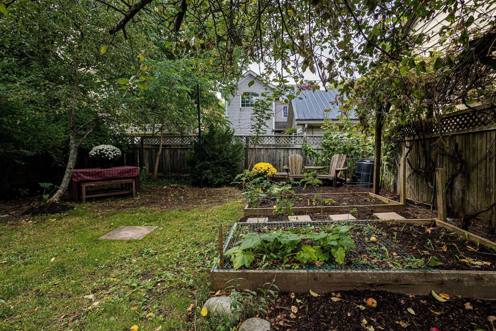 2578 Poplar Street, Halifax, NS B3L 2Y8, 2 Bedrooms Bedrooms, ,1 BathroomBathrooms,Residential,For Sale,Poplar,202523031