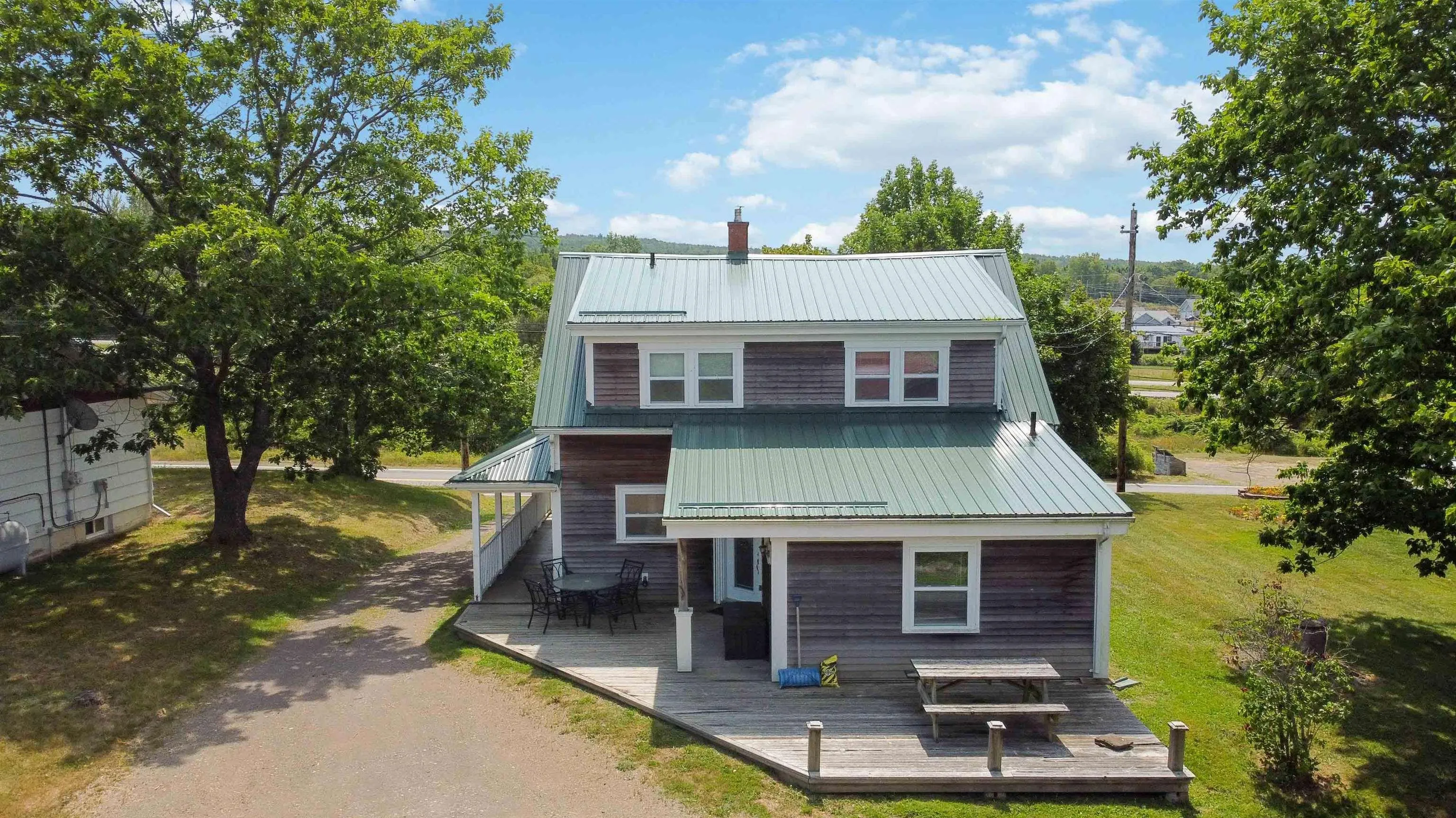 12571 Highway 1, Avonport, NS B0P 1P0, 4 Bedrooms Bedrooms, ,3 BathroomsBathrooms,Residential,For Sale,Highway 1,202523312