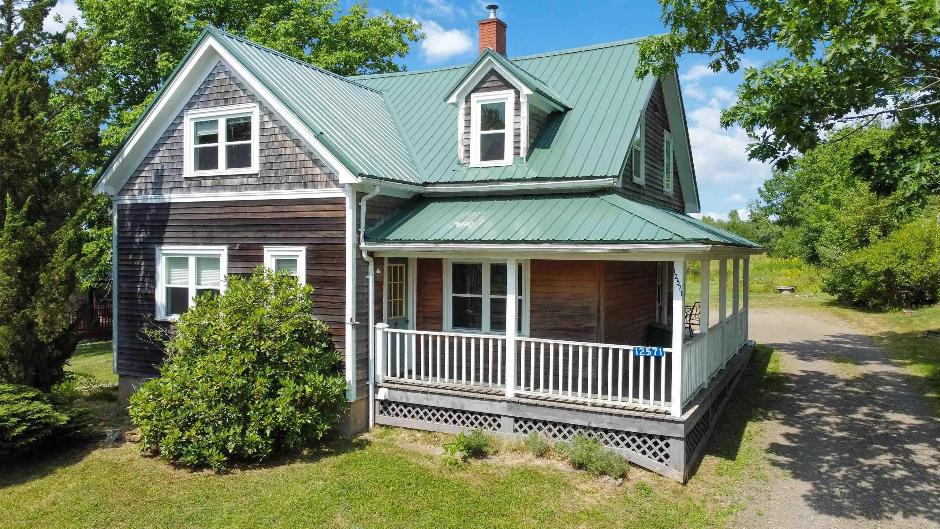 12571 Highway 1, Avonport, NS B0P 1P0, 4 Bedrooms Bedrooms, ,3 BathroomsBathrooms,Residential,For Sale,Highway 1,202523312