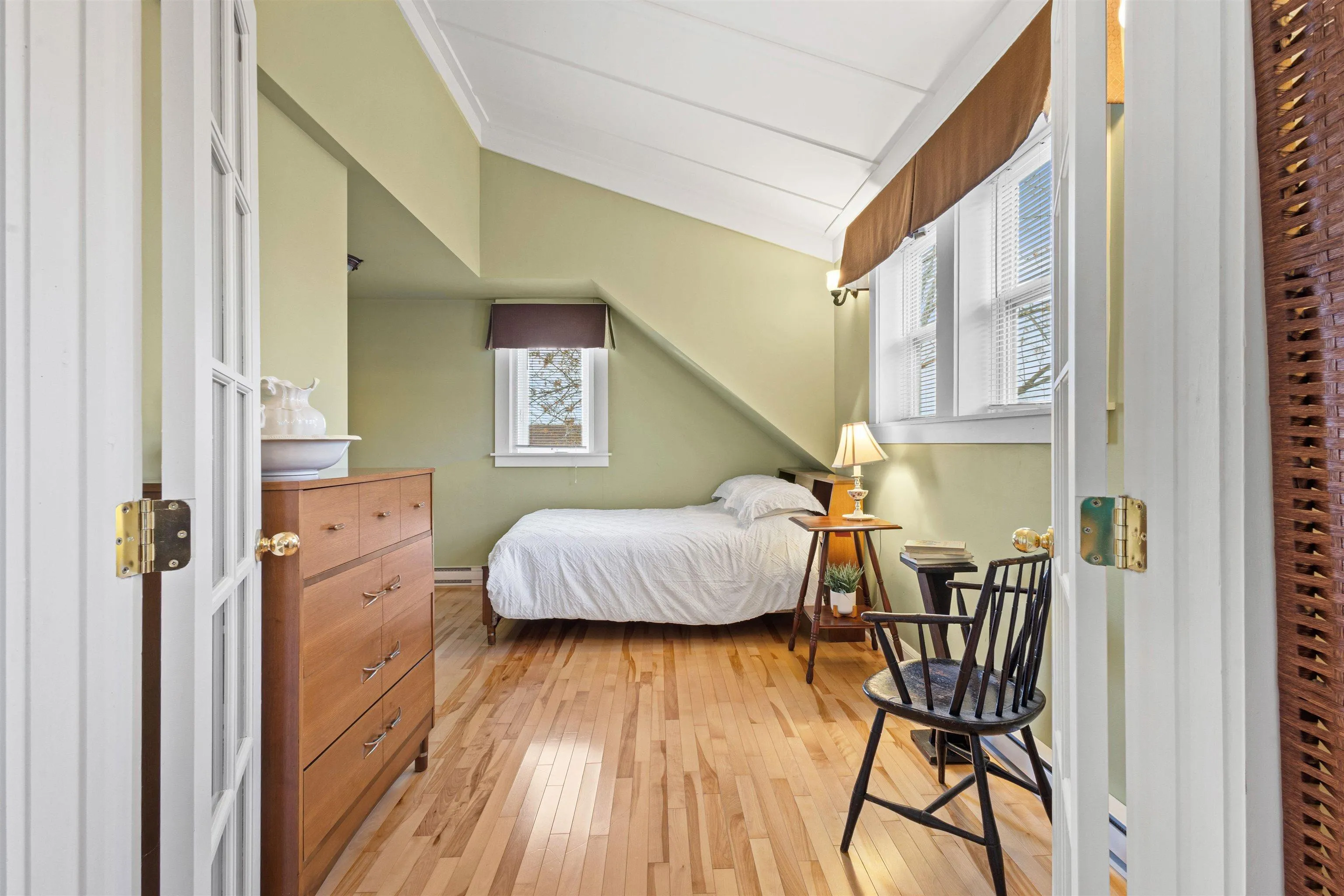 12571 Highway 1, Avonport, NS B0P 1P0, 4 Bedrooms Bedrooms, ,3 BathroomsBathrooms,Residential,For Sale,Highway 1,202523312
