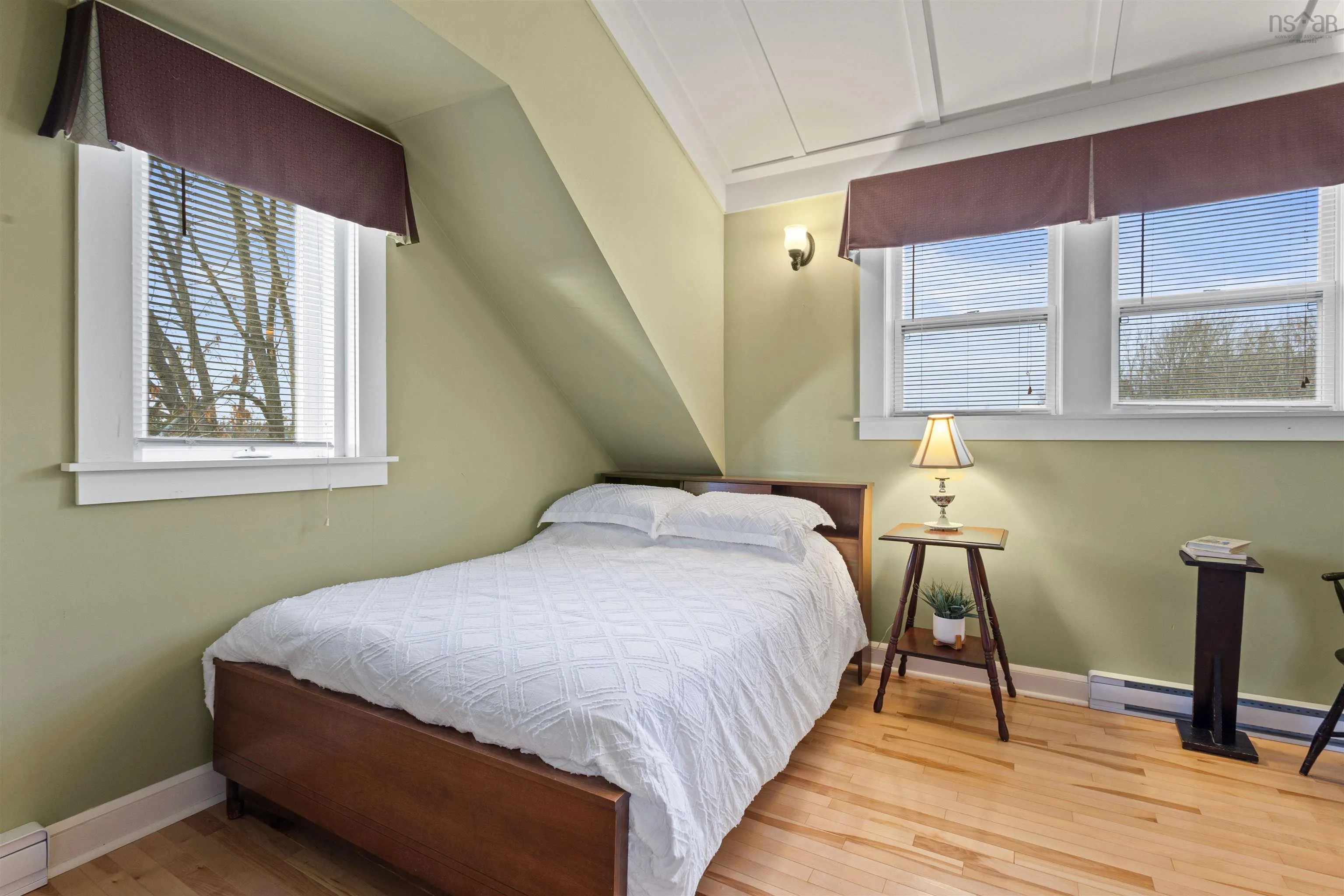 12571 Highway 1, Avonport, NS B0P 1P0, 4 Bedrooms Bedrooms, ,3 BathroomsBathrooms,Residential,For Sale,Highway 1,202523312