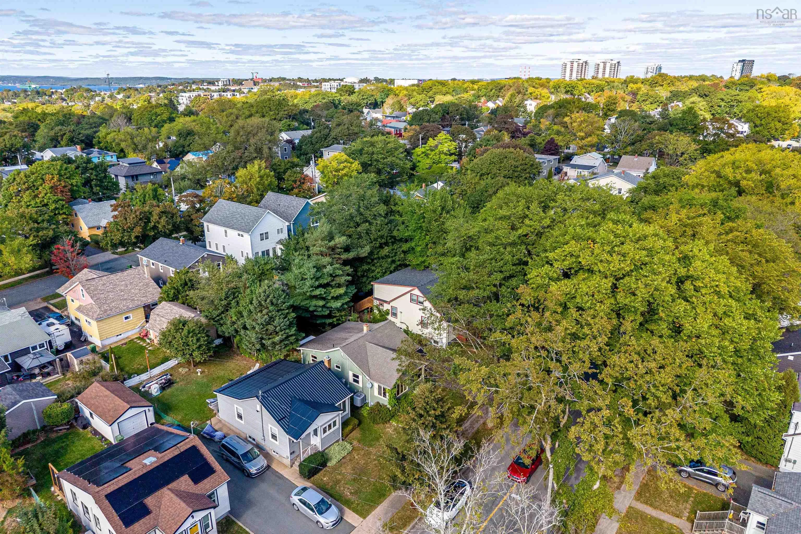 6561 Almon Street, Halifax, NS B3L 1V9, 3 Bedrooms Bedrooms, ,1 BathroomBathrooms,Residential,For Sale,Almon,202524360