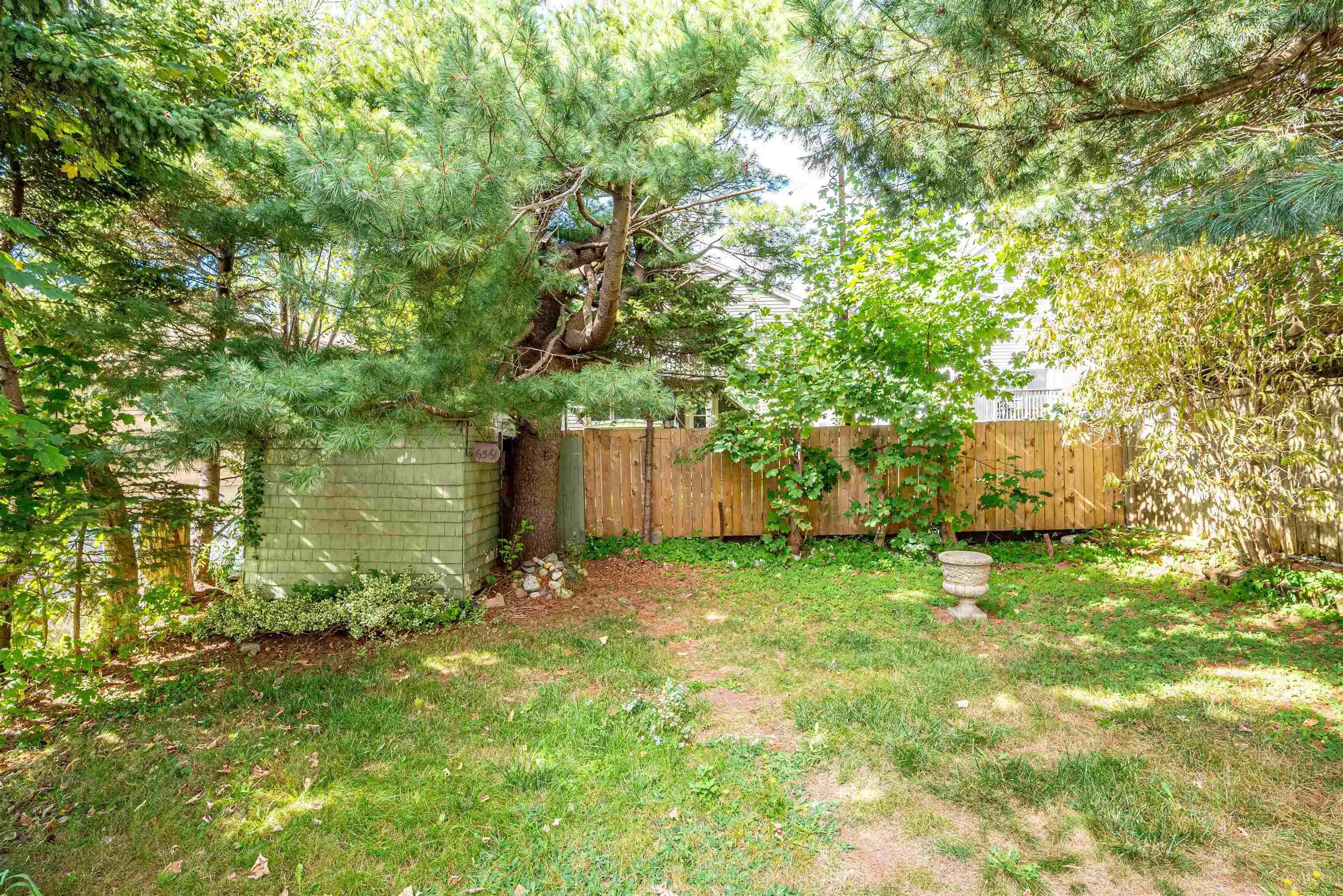 6561 Almon Street, Halifax, NS B3L 1V9, 3 Bedrooms Bedrooms, ,1 BathroomBathrooms,Residential,For Sale,Almon,202524360