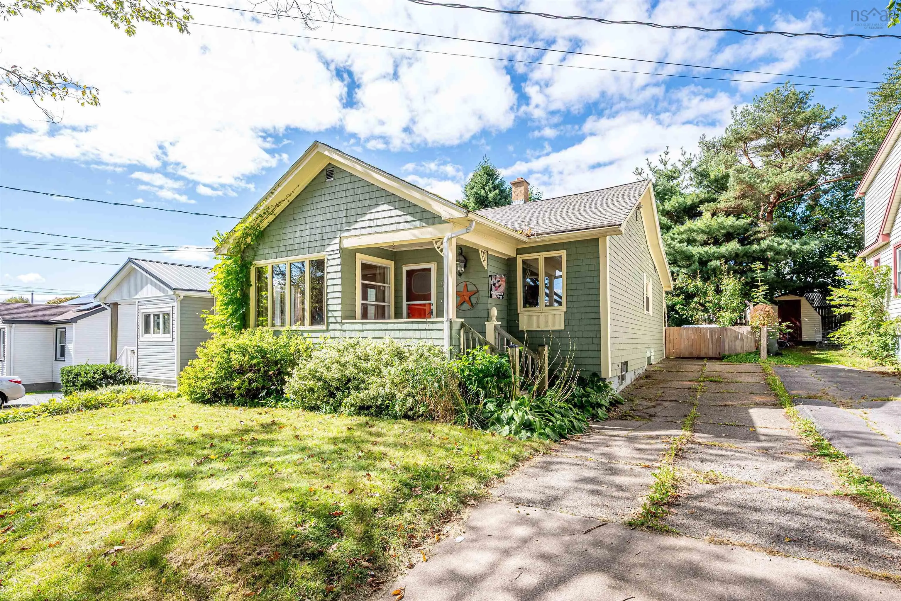 6561 Almon Street, Halifax, NS B3L 1V9, 3 Bedrooms Bedrooms, ,1 BathroomBathrooms,Residential,For Sale,Almon,202524360