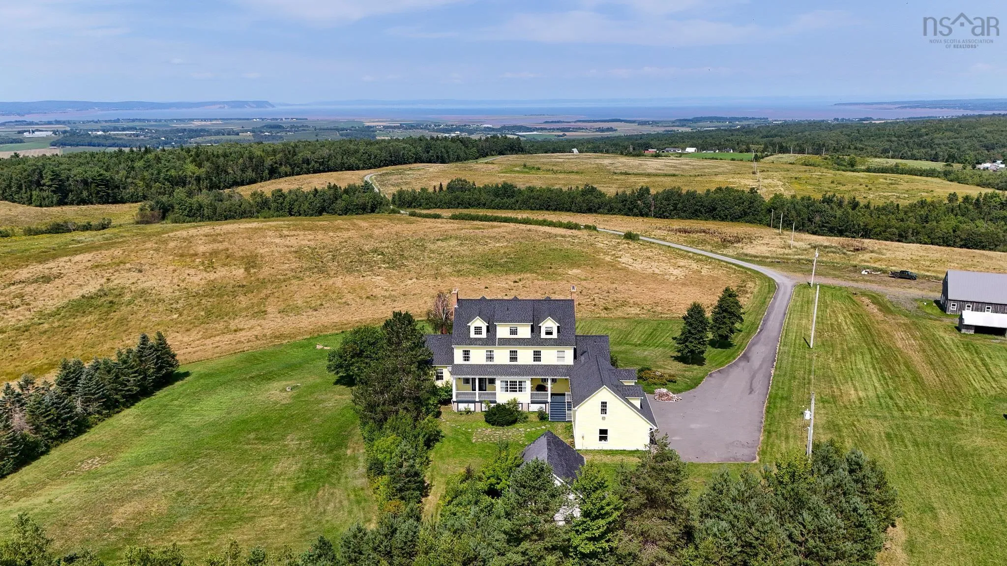 1155 Grand Pre Road, Wallbrook Ns B4p 2r3, 5 Bedrooms Bedrooms, ,5 BathroomsBathrooms,Farm,For Sale,Grand Pre,202419925