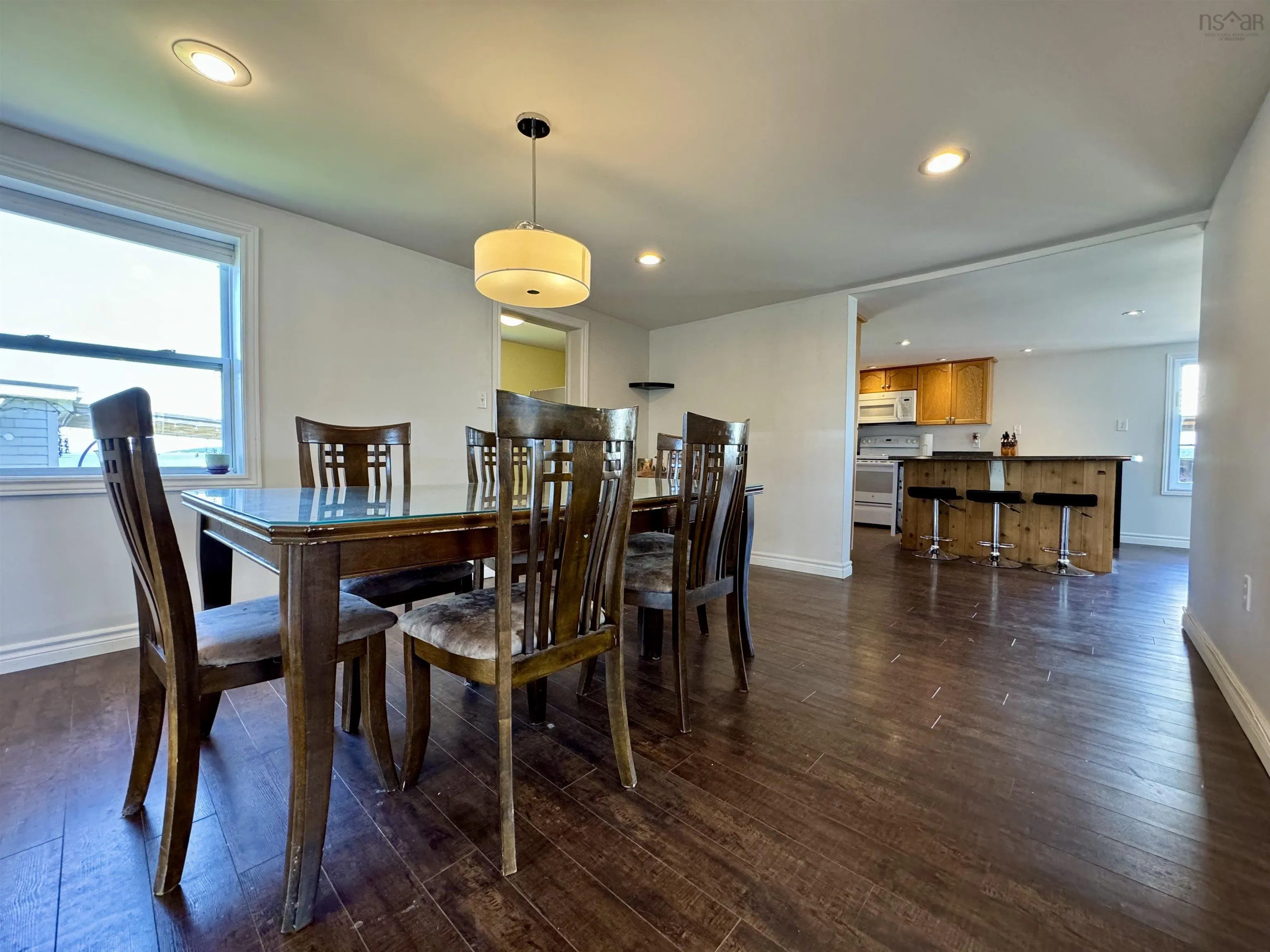 276 Southside Petit De Grat Rd., Alderney Point, NS B0E 2L0, 3 Bedrooms Bedrooms, ,2 BathroomsBathrooms,Residential,For Sale,Southside Petit De Grat Rd.,202522544