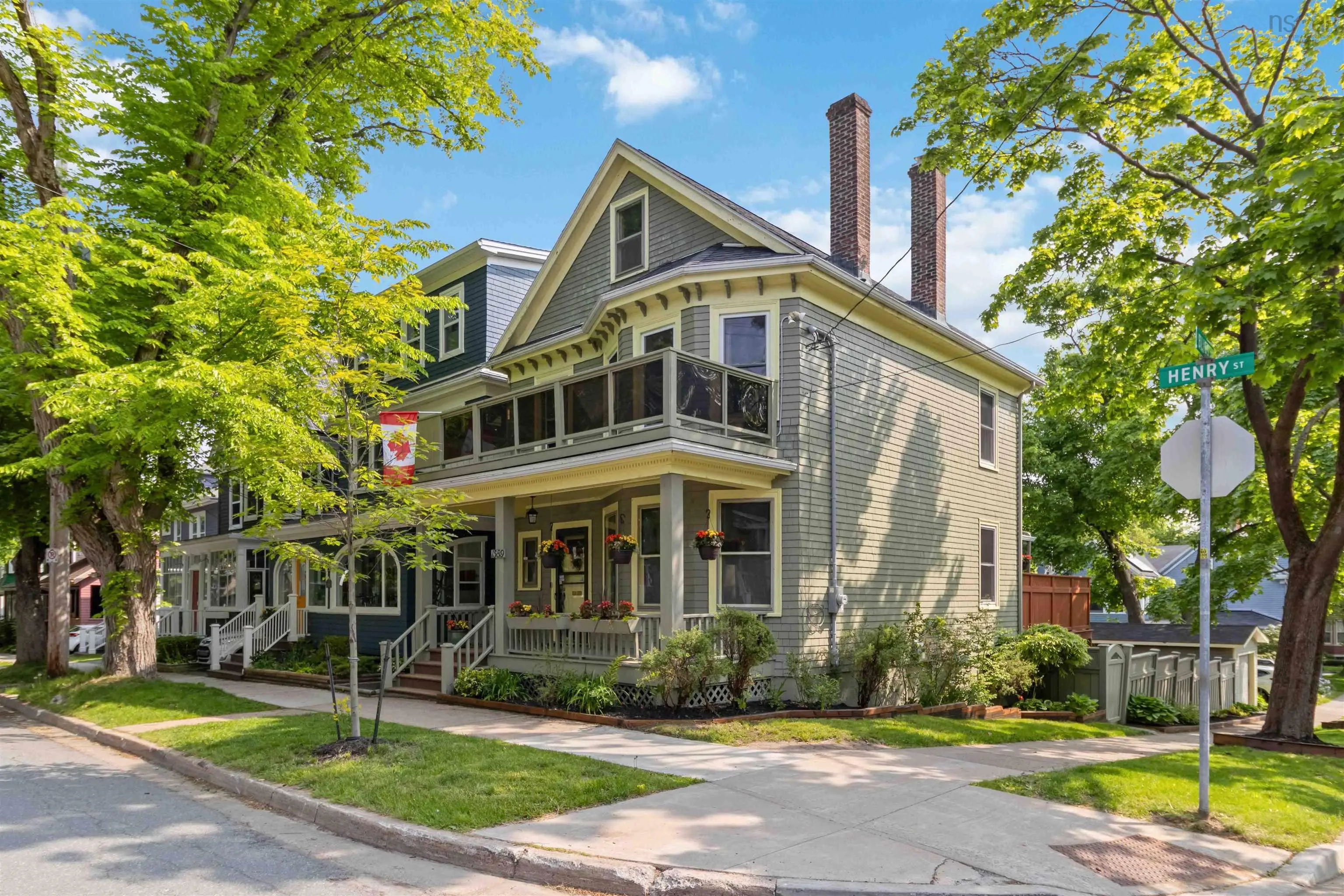 1589 Henry Street, Halifax, NS B3H 3K2, 4 Bedrooms Bedrooms, ,3 BathroomsBathrooms,Residential,For Sale,Henry,202522311