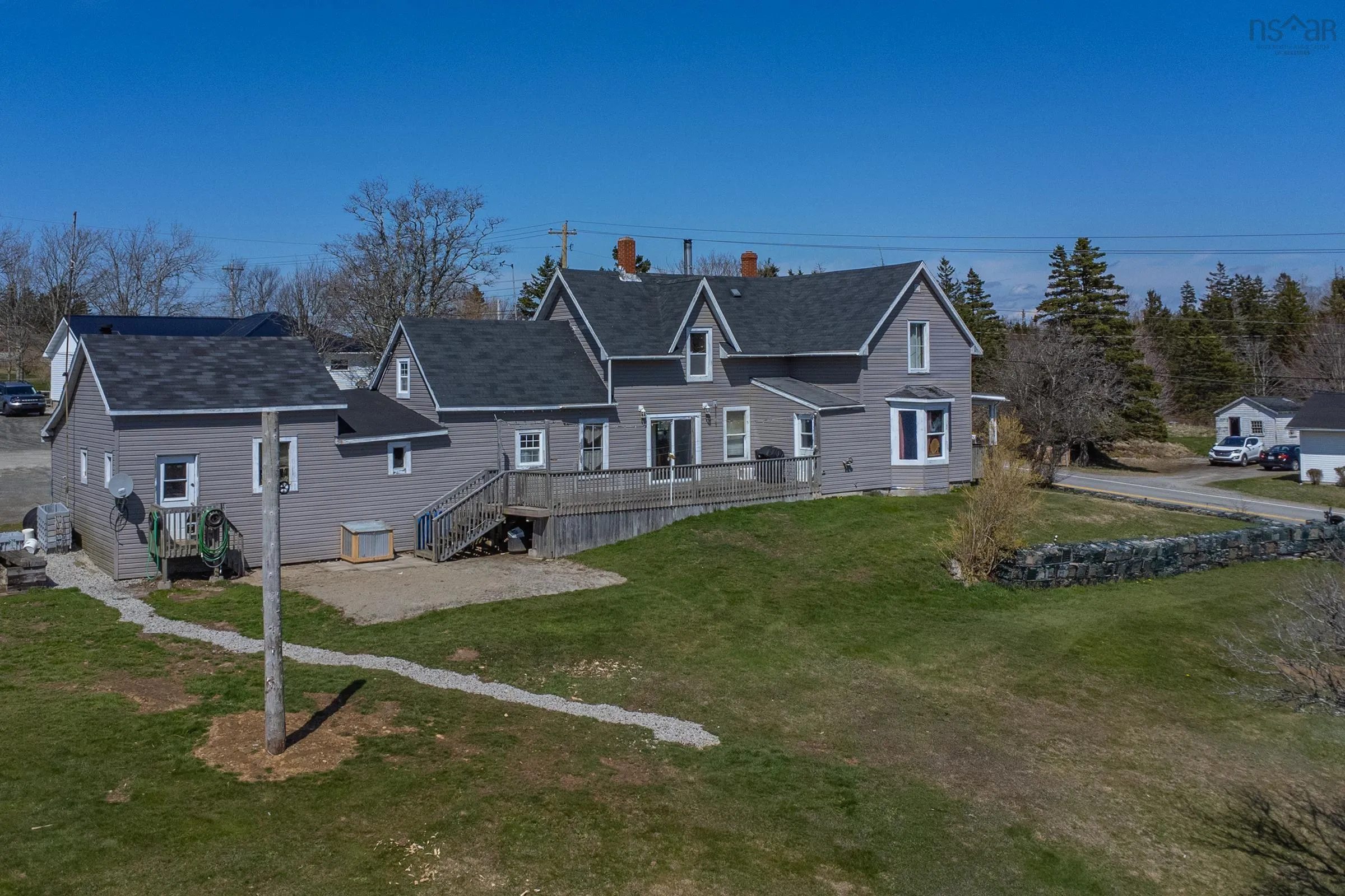 5 Strickland Road, Yarmouth Ns B5a 5a6, 4 Bedrooms Bedrooms, ,1 BathroomBathrooms,Residential,For Sale,Strickland,202509077