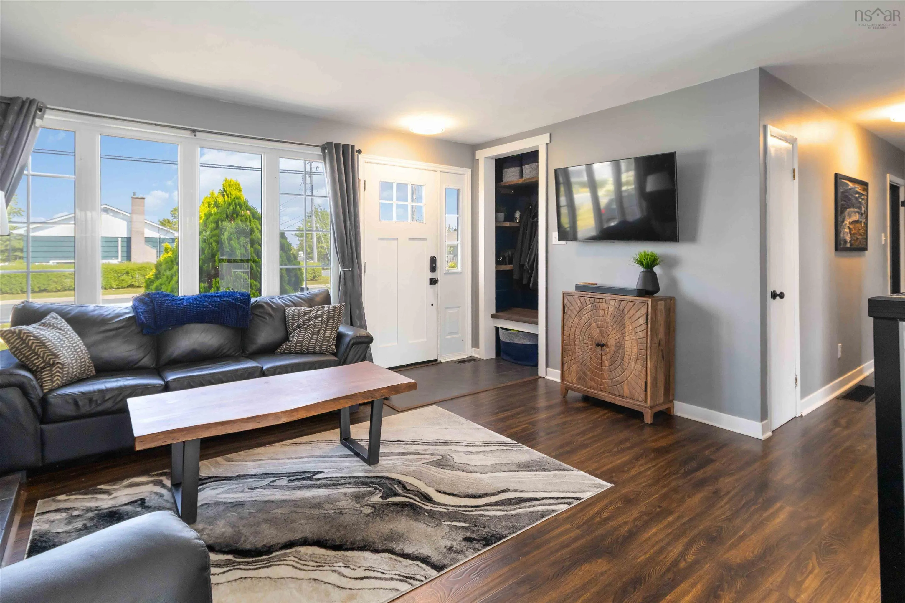 13 Willowdale Drive, Dartmouth, NS B2V 1B9, 2 Bedrooms Bedrooms, ,3 BathroomsBathrooms,Residential,For Sale,Willowdale,202520483