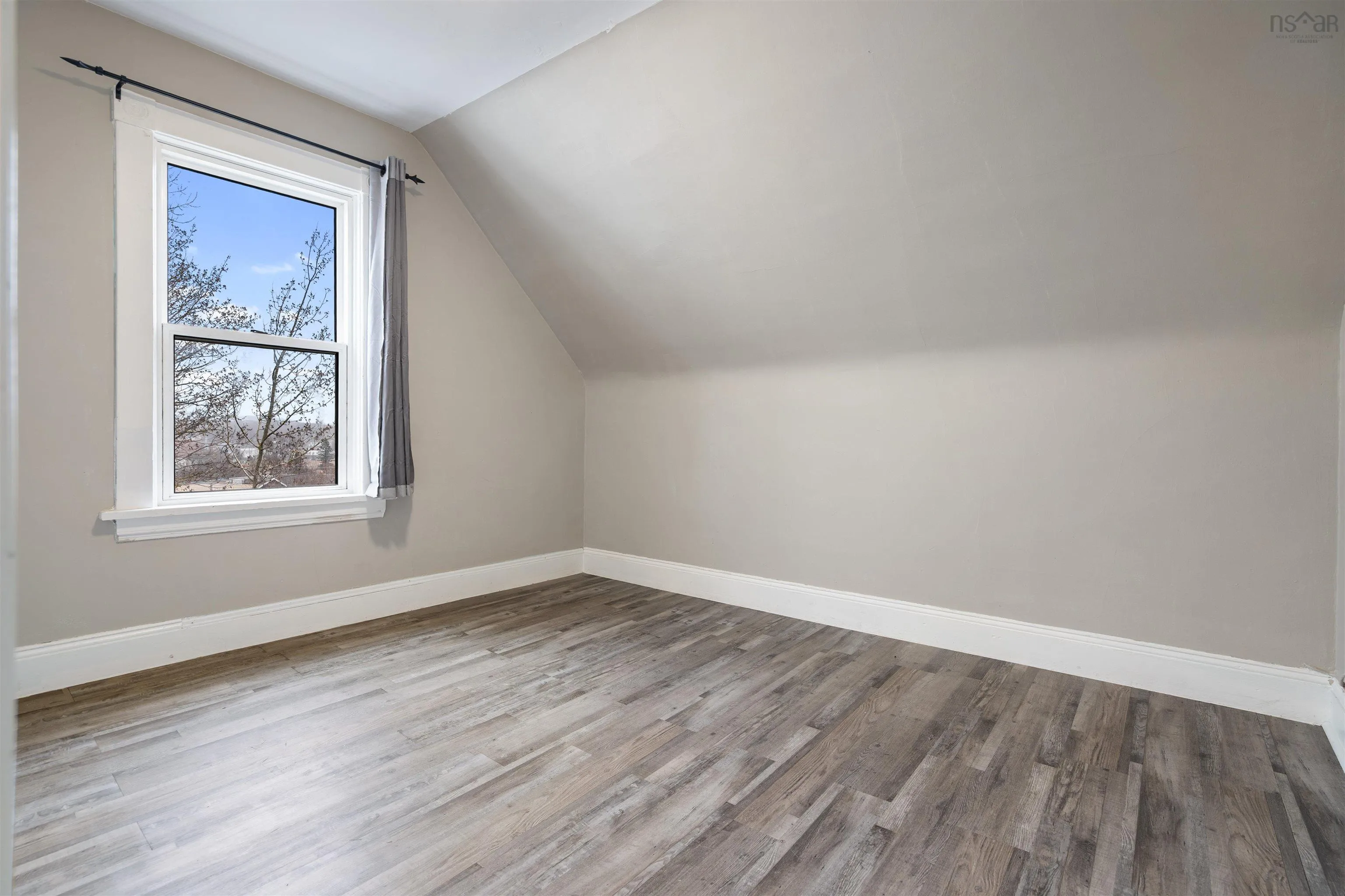 29 North Street, New Glasgow Ns B2h 1c7, 3 Bedrooms Bedrooms, ,2 BathroomsBathrooms,Residential,For Sale,North,202508157