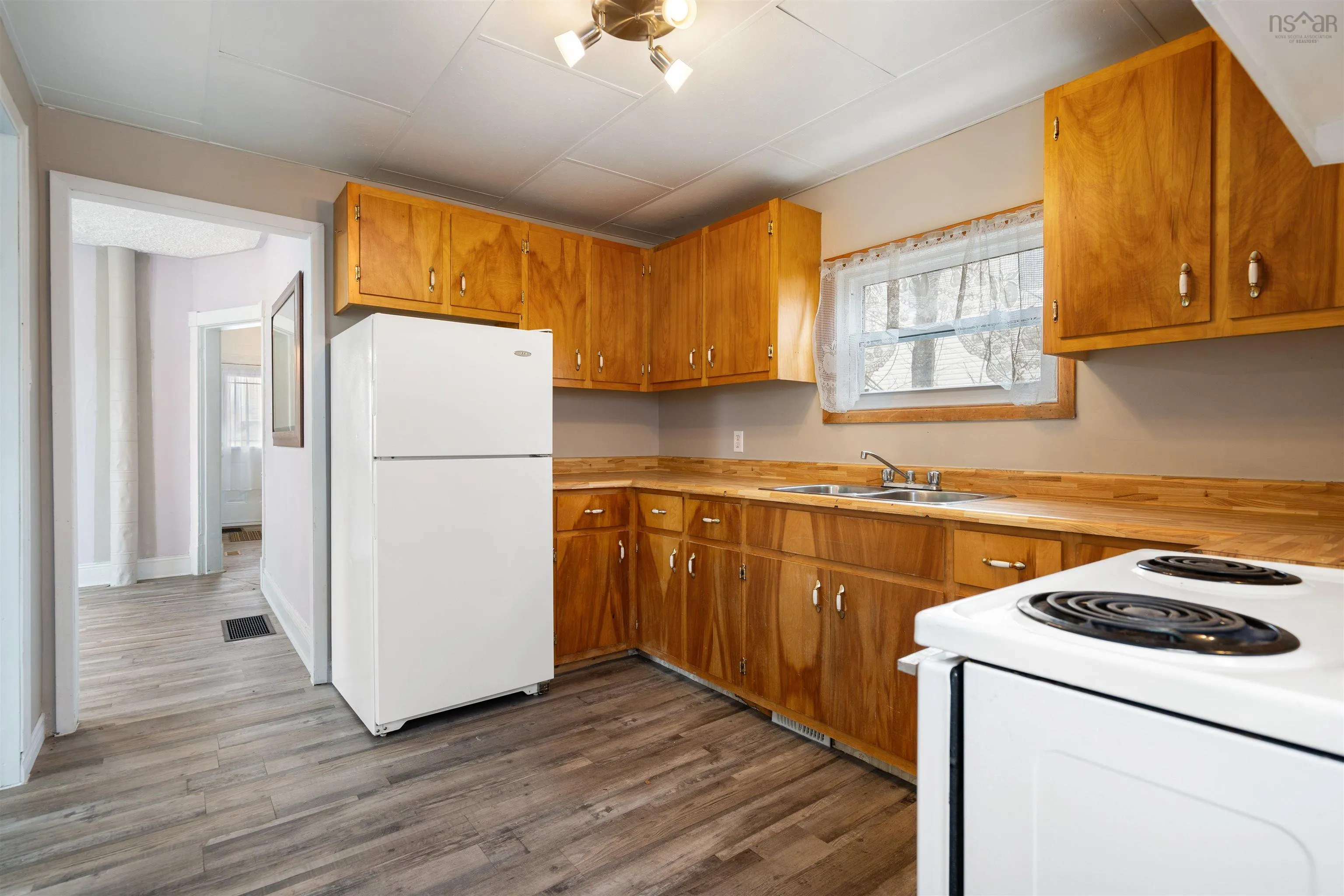 29 North Street, New Glasgow Ns B2h 1c7, 3 Bedrooms Bedrooms, ,2 BathroomsBathrooms,Residential,For Sale,North,202508157