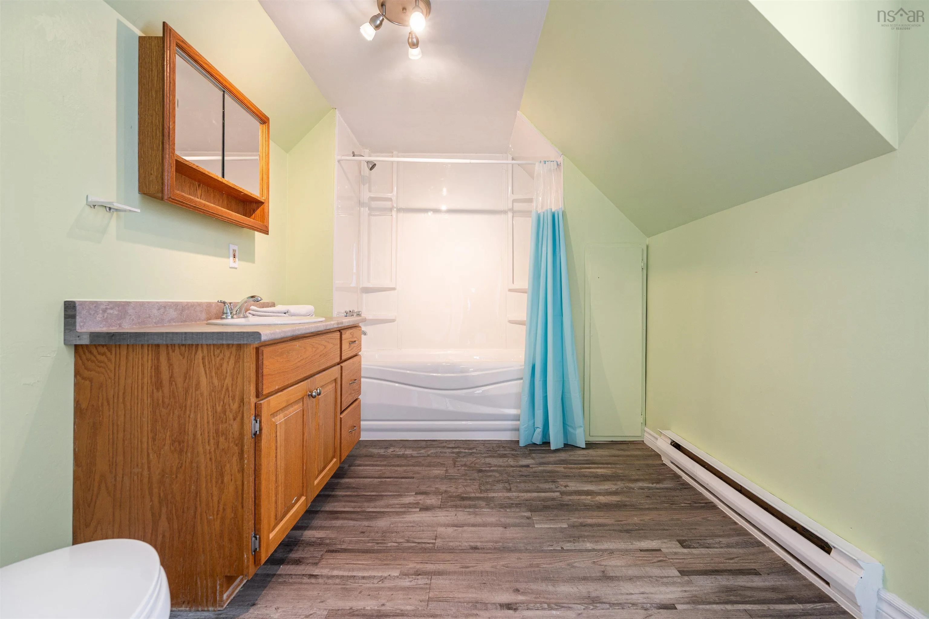 29 North Street, New Glasgow Ns B2h 1c7, 3 Bedrooms Bedrooms, ,2 BathroomsBathrooms,Residential,For Sale,North,202508157