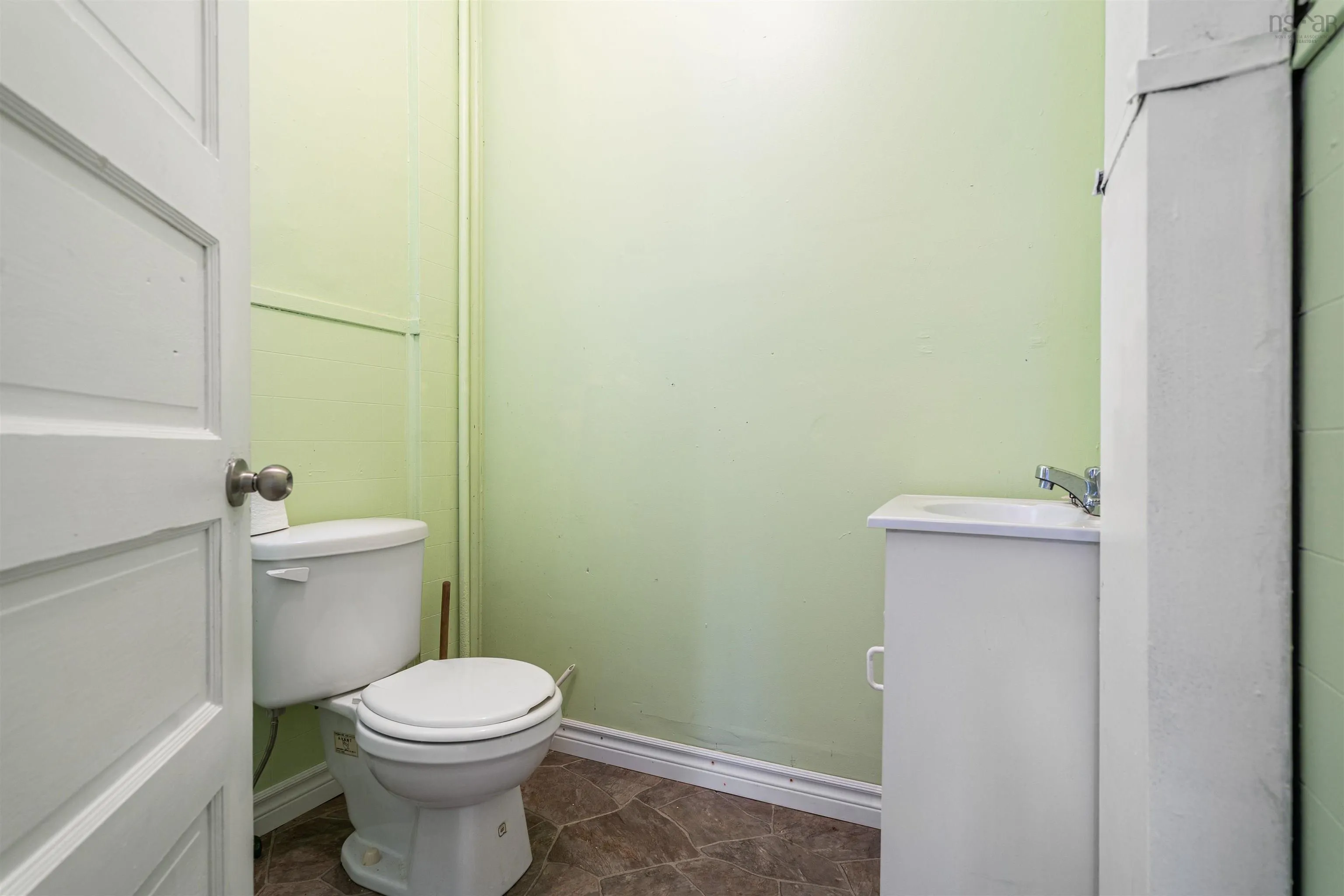 29 North Street, New Glasgow Ns B2h 1c7, 3 Bedrooms Bedrooms, ,2 BathroomsBathrooms,Residential,For Sale,North,202508157