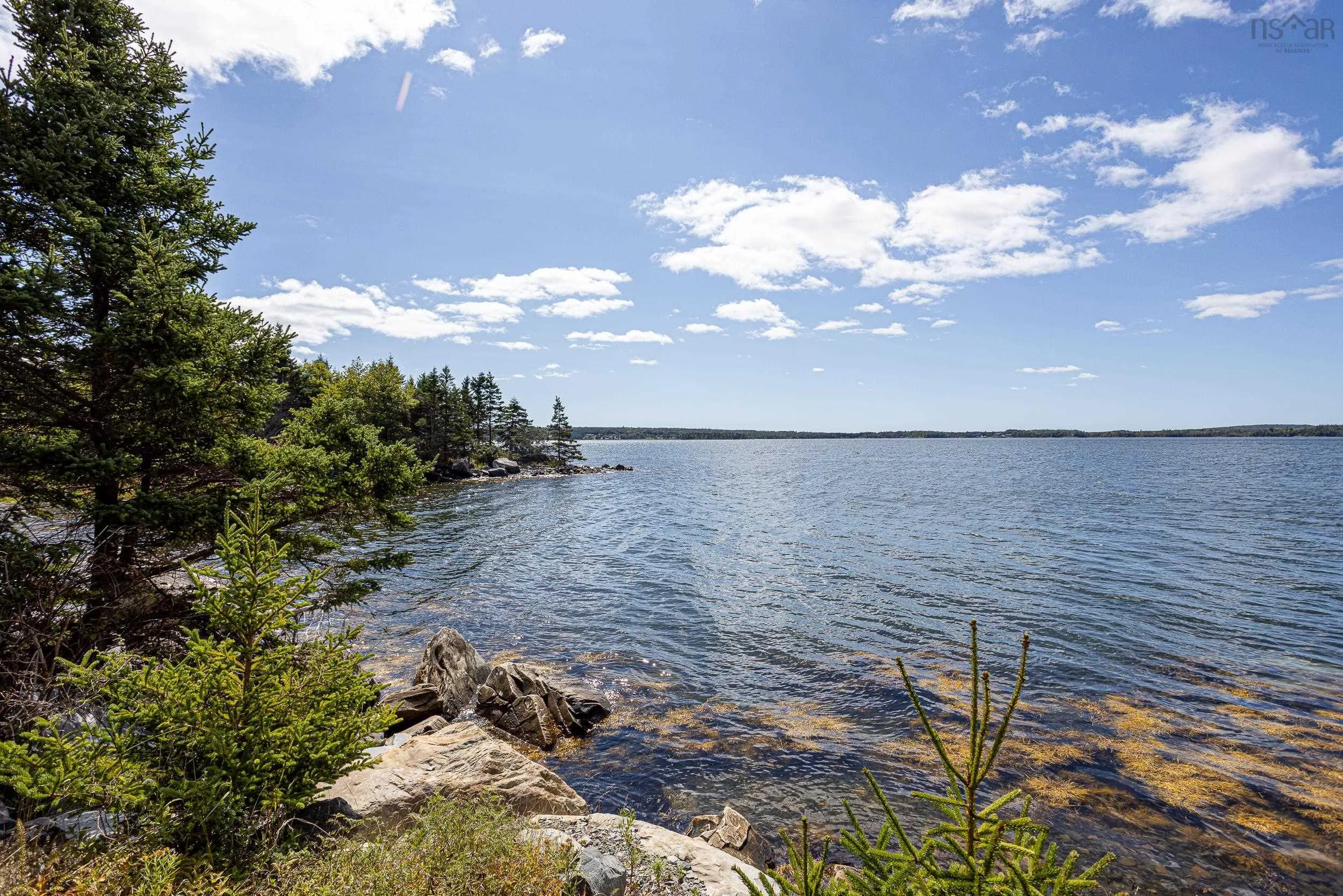 860 East Jeddore Road, East Jeddore, NS B0J 2L0, 3 Bedrooms Bedrooms, ,1 BathroomBathrooms,Residential,For Sale,East Jeddore,202523369