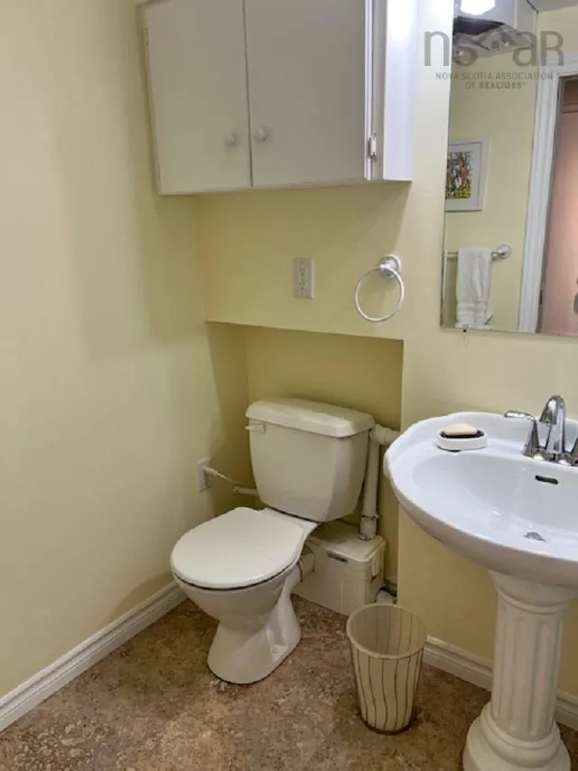 24 Hayward Court, Truro, NS B2N 3C2, 3 Bedrooms Bedrooms, ,2 BathroomsBathrooms,Residential,For Sale,Hayward,202519987