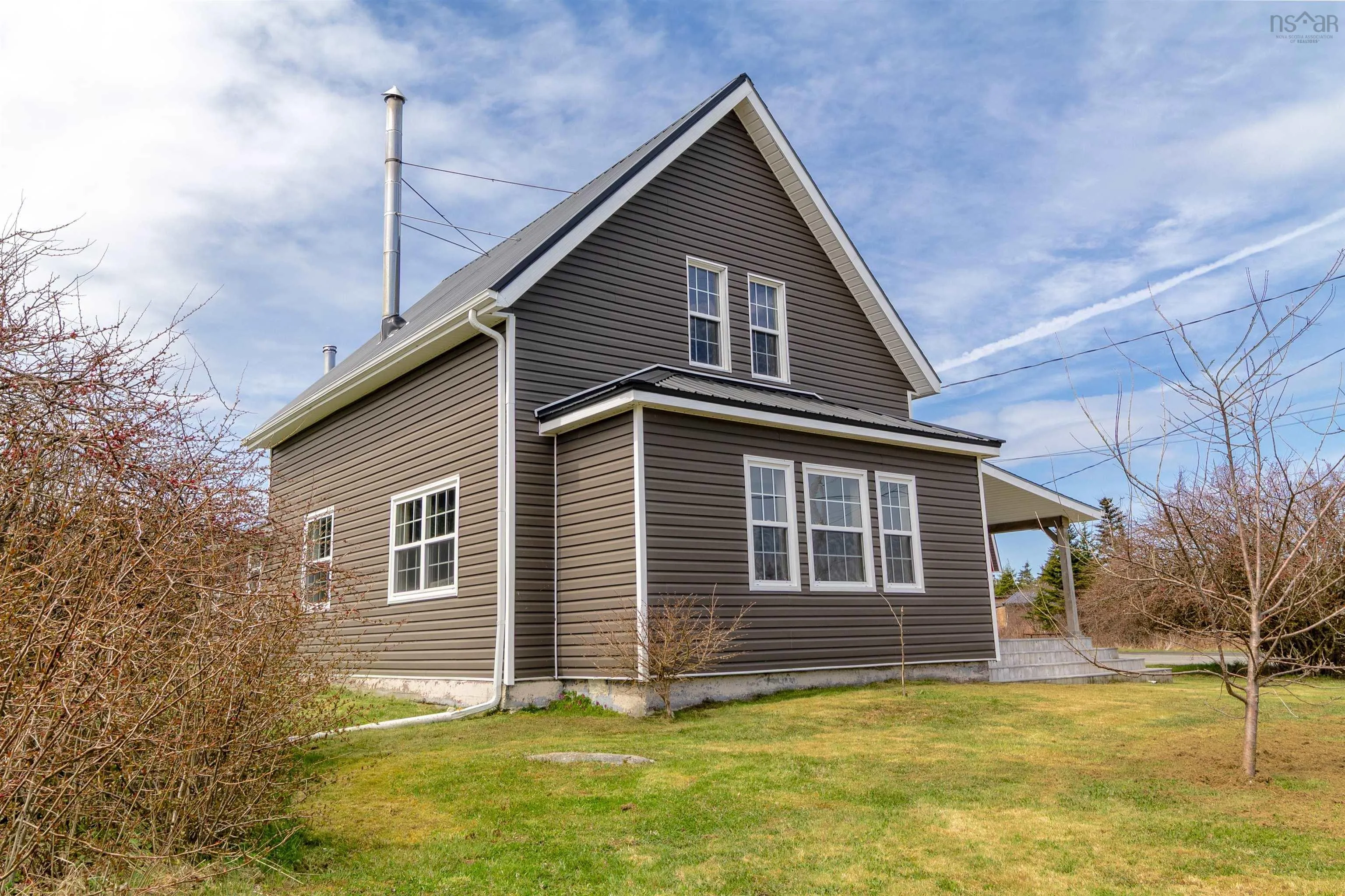 352 Bear Point Road, Bear Point Ns B0w 3b0, 4 Bedrooms Bedrooms, ,1 BathroomBathrooms,Residential,For Sale,Bear Point,202510152