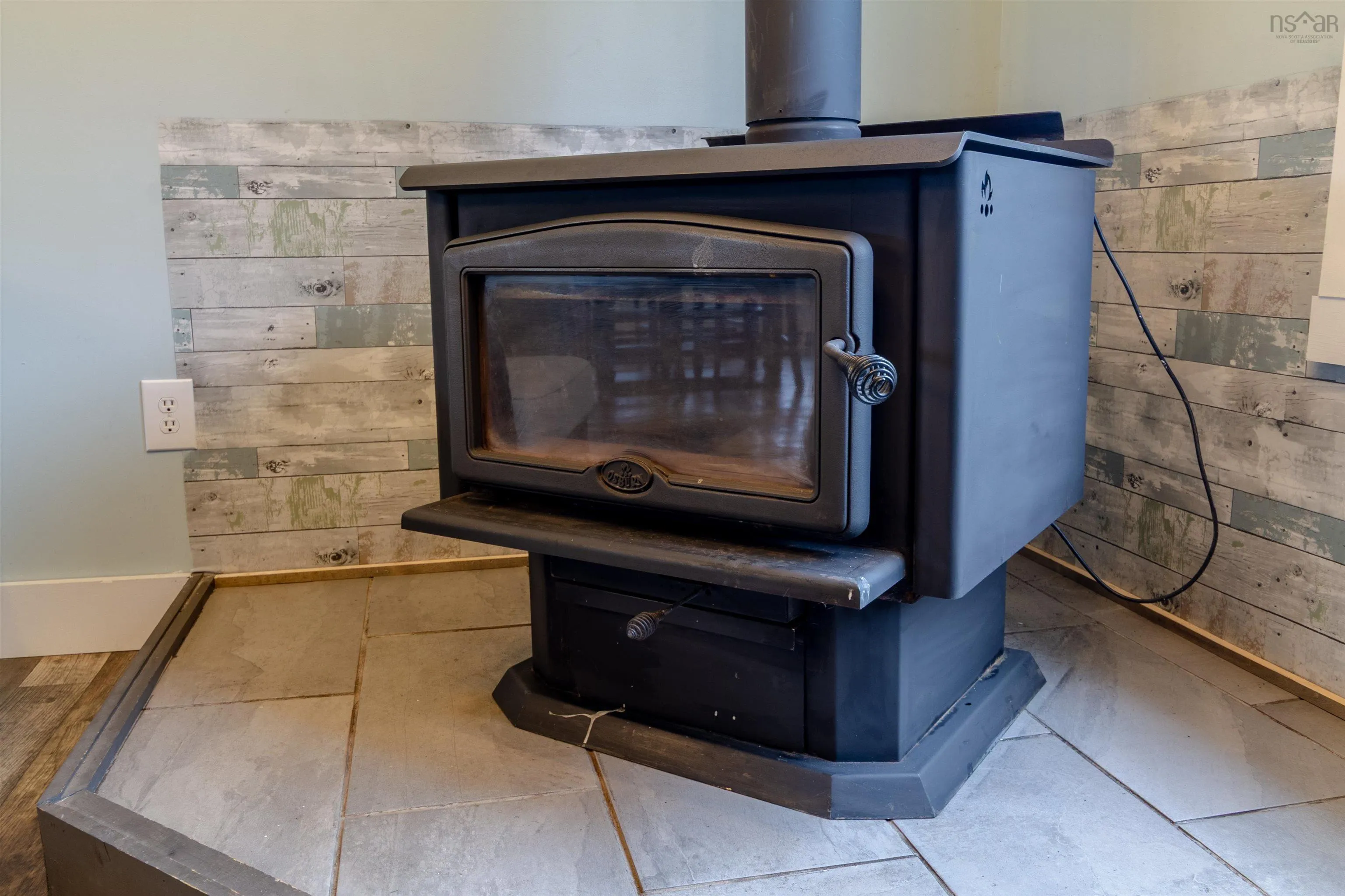 352 Bear Point Road, Bear Point Ns B0w 3b0, 4 Bedrooms Bedrooms, ,1 BathroomBathrooms,Residential,For Sale,Bear Point,202510152