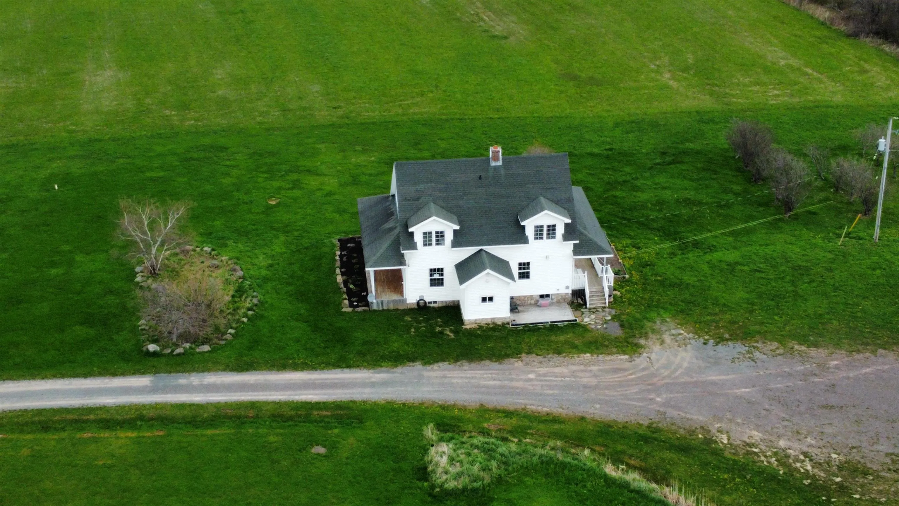 9802 4 Highway, Tracadie Ns B0h 1w0, 3 Bedrooms Bedrooms, ,3 BathroomsBathrooms,Residential,For Sale,4,202507707