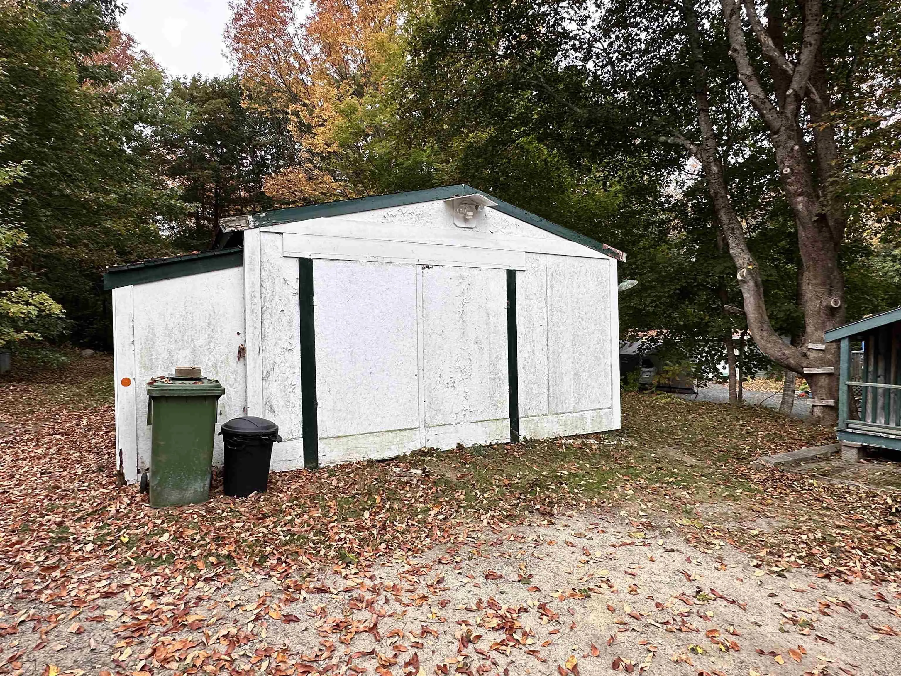 195 York Street, Bridgewater, NS B4V 1R4, 3 Bedrooms Bedrooms, ,2 BathroomsBathrooms,Residential,For Sale,York,202525435