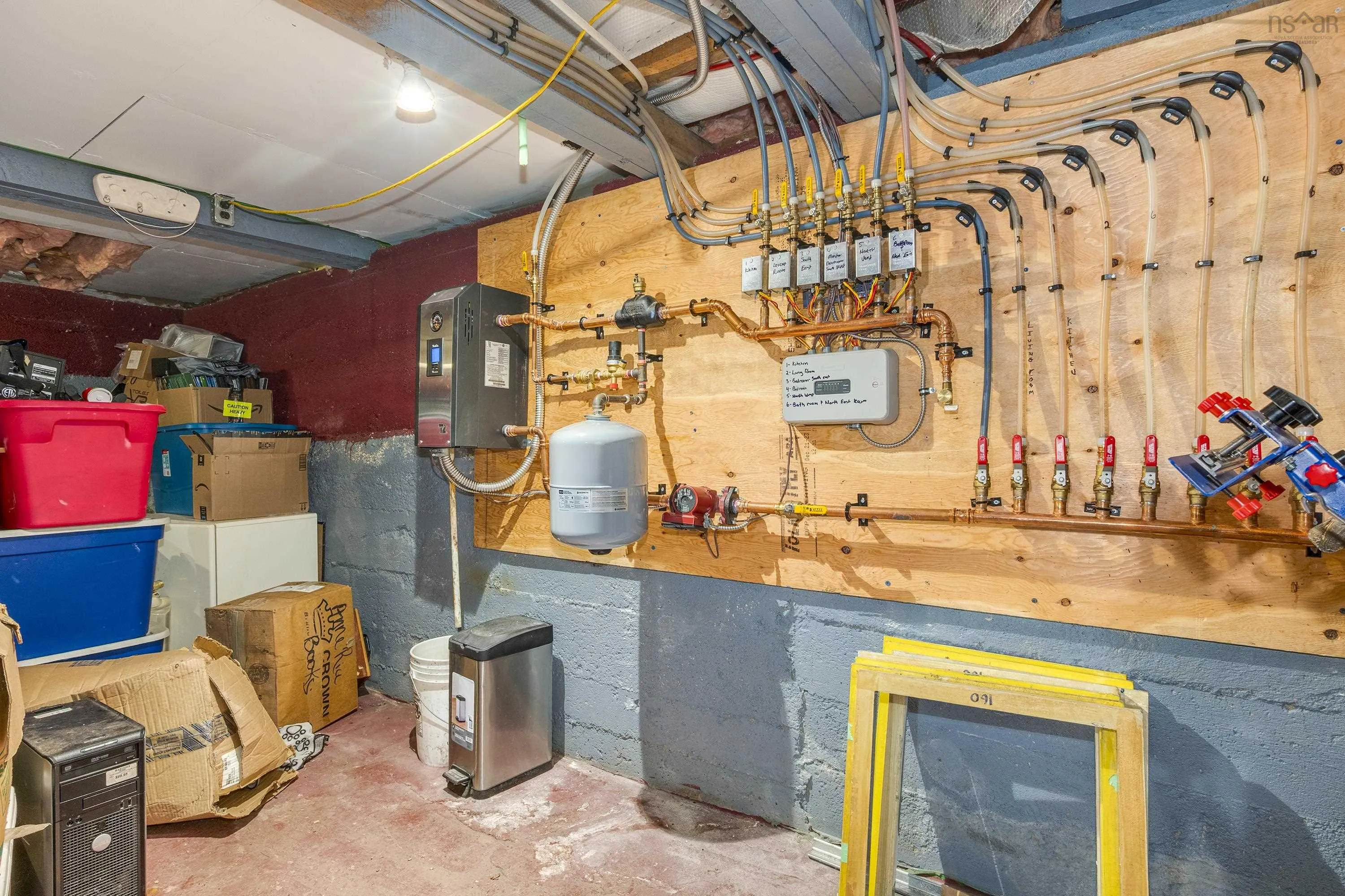 281 Island View Drive, Boutiliers Point, NS B3Z 1R9, 4 Bedrooms Bedrooms, ,1 BathroomBathrooms,Residential,For Sale,Island View,202519071