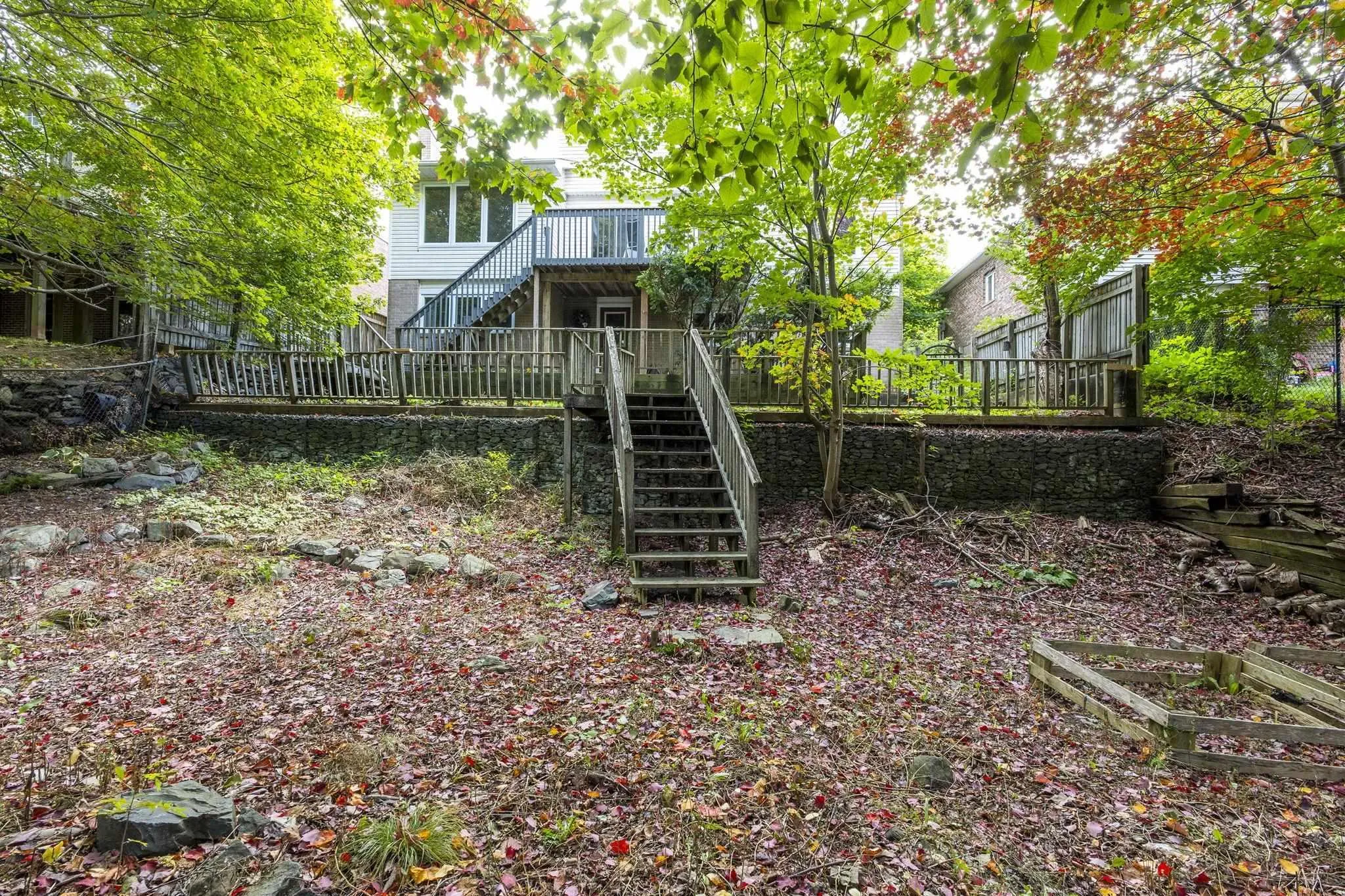 6 Amberwood Court, Halifax, NS B3M 3X7, 6 Bedrooms Bedrooms, ,4 BathroomsBathrooms,Residential,For Sale,Amberwood,202525610