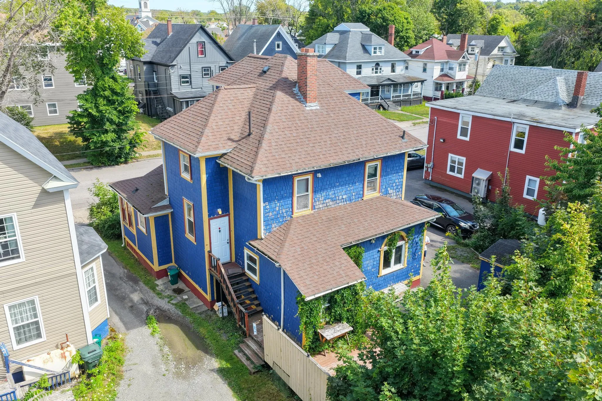512 Charlotte Street, Sydney, NS B1P 1E7, 4 Bedrooms Bedrooms, ,2 BathroomsBathrooms,Residential,For Sale,Charlotte,202523371