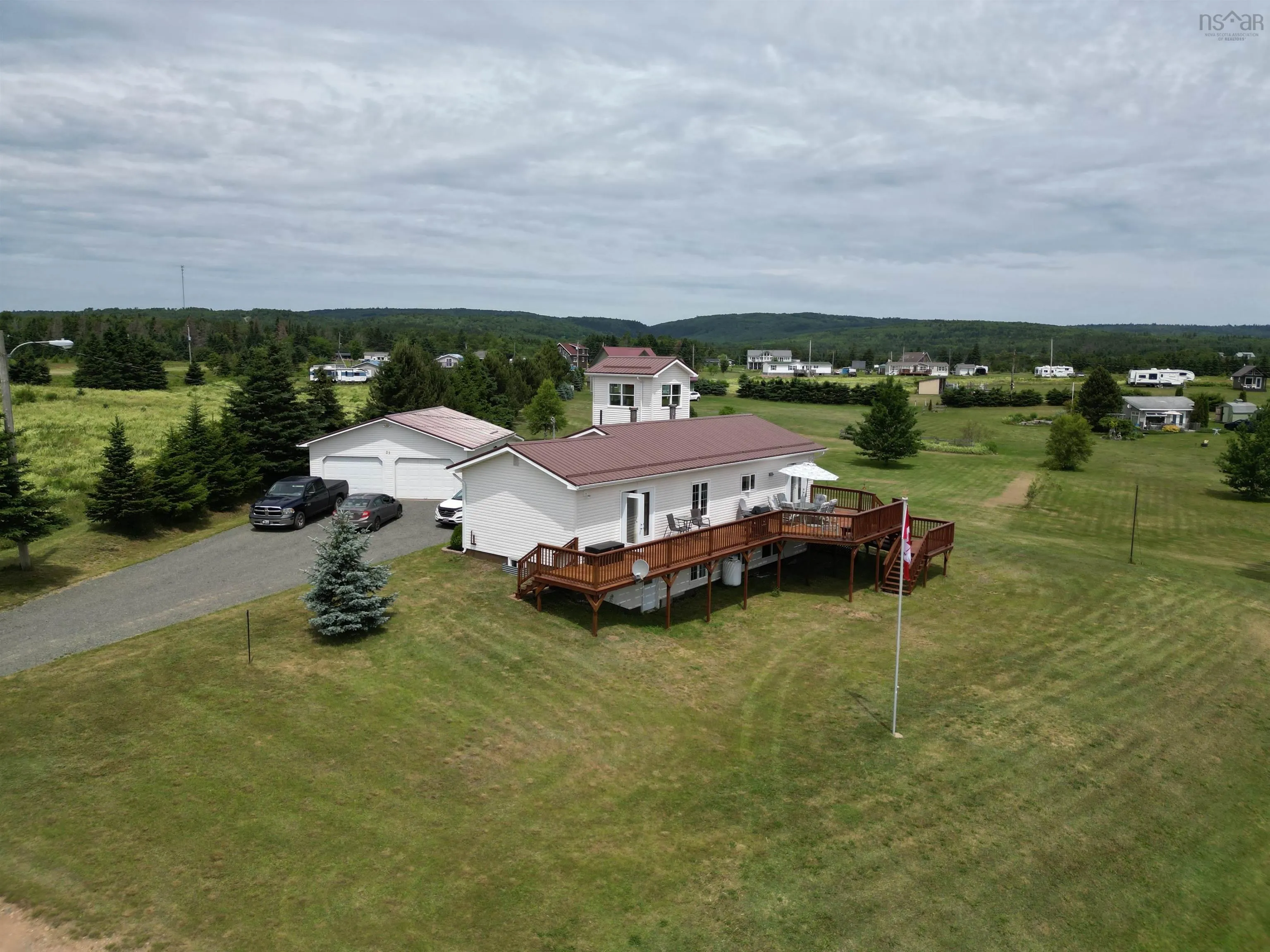 21 North River Lane, Lower Five Islands, NS B0M 1N0, 4 Bedrooms Bedrooms, ,2 BathroomsBathrooms,Residential,For Sale,North River,202517699