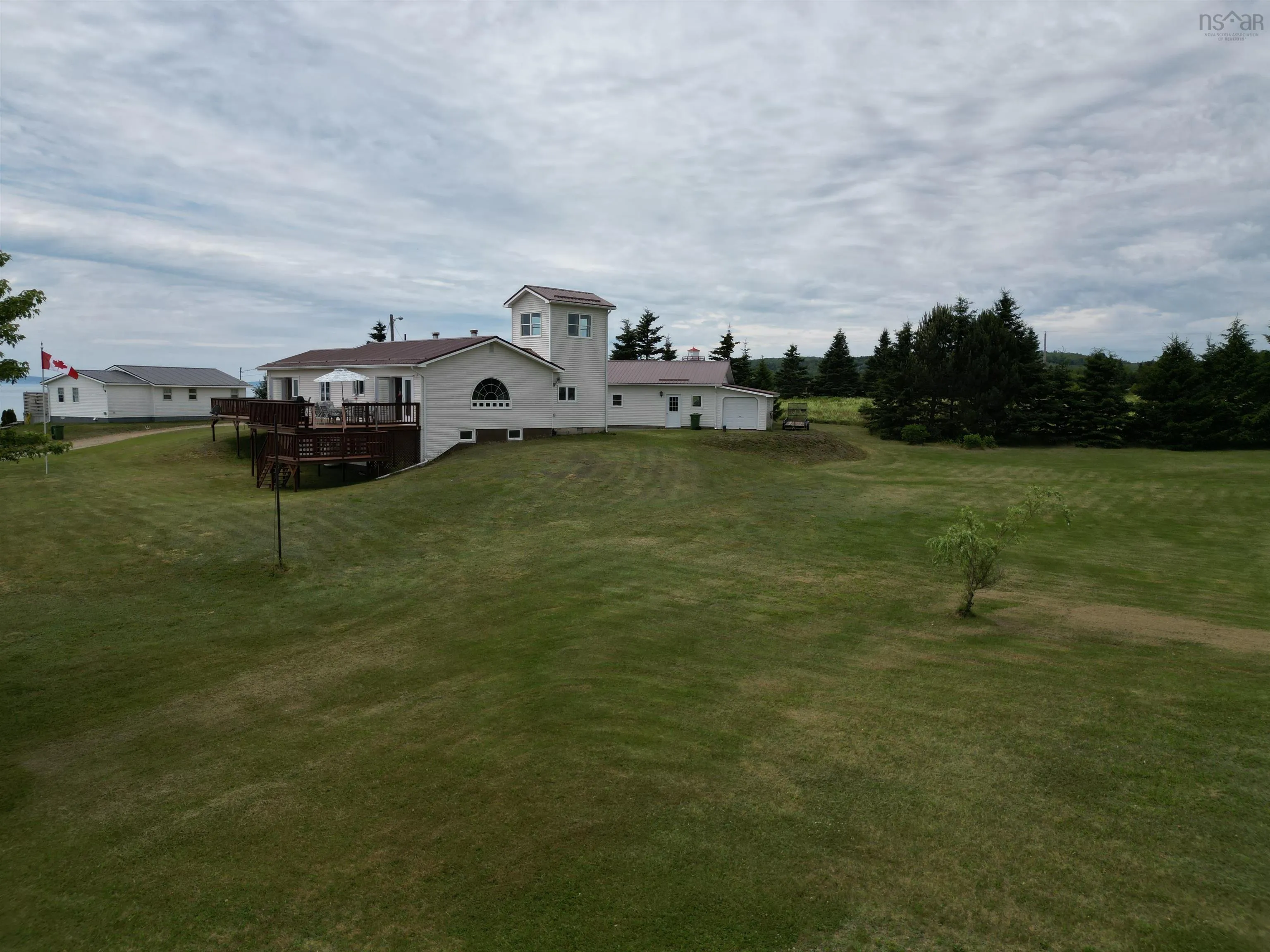 21 North River Lane, Lower Five Islands, NS B0M 1N0, 4 Bedrooms Bedrooms, ,2 BathroomsBathrooms,Residential,For Sale,North River,202517699