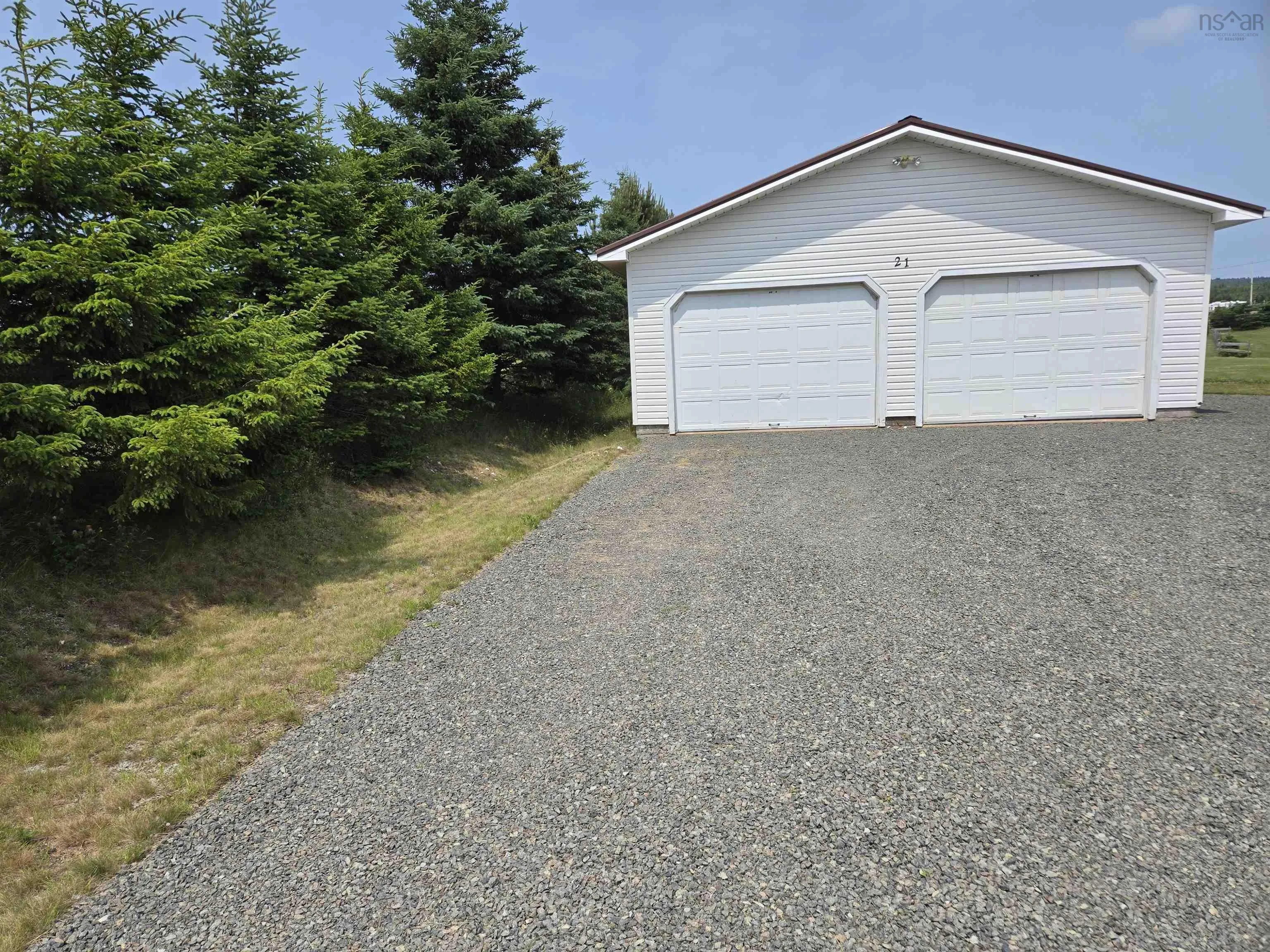 21 North River Lane, Lower Five Islands, NS B0M 1N0, 4 Bedrooms Bedrooms, ,2 BathroomsBathrooms,Residential,For Sale,North River,202517699