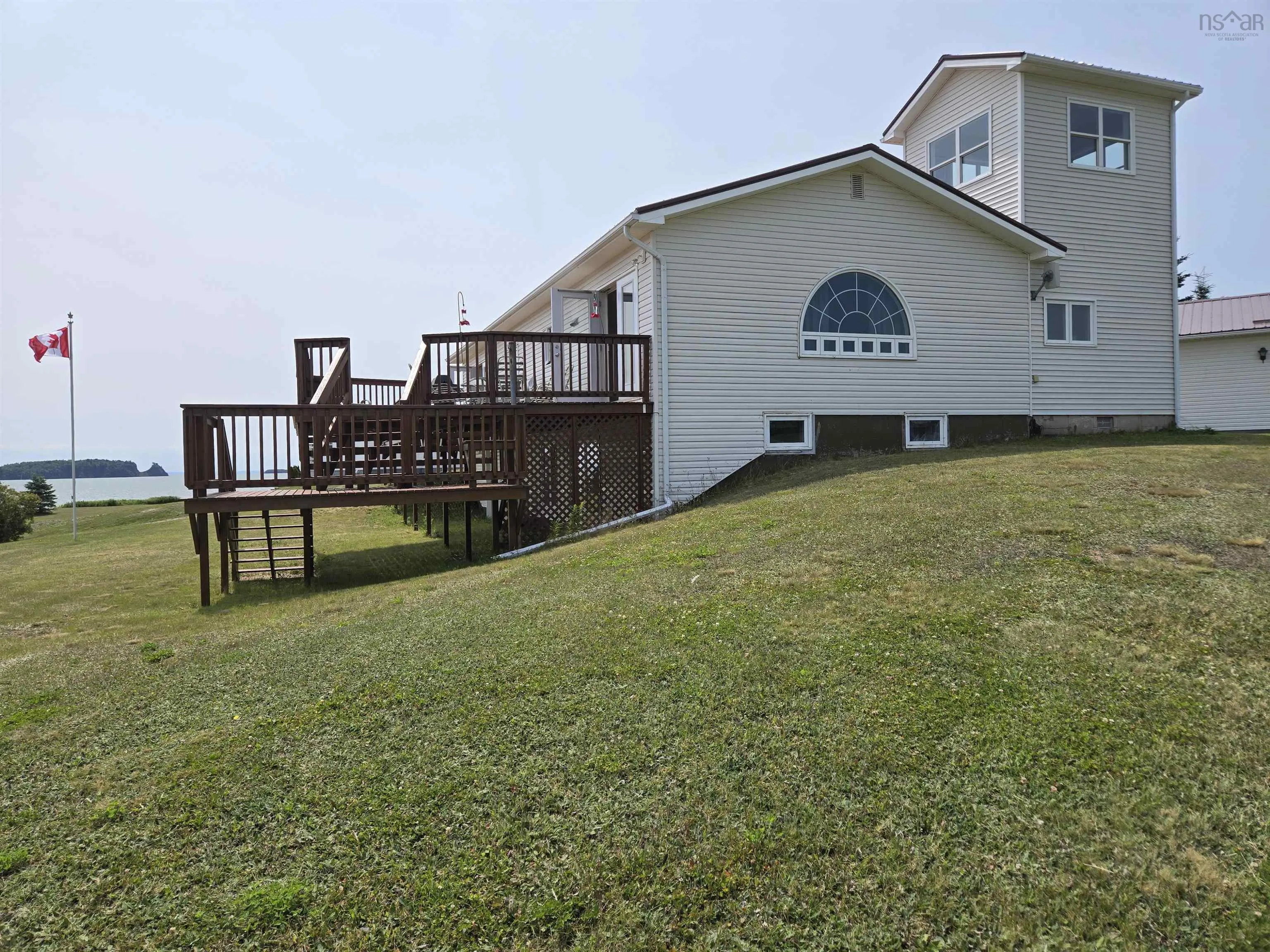 21 North River Lane, Lower Five Islands, NS B0M 1N0, 4 Bedrooms Bedrooms, ,2 BathroomsBathrooms,Residential,For Sale,North River,202517699