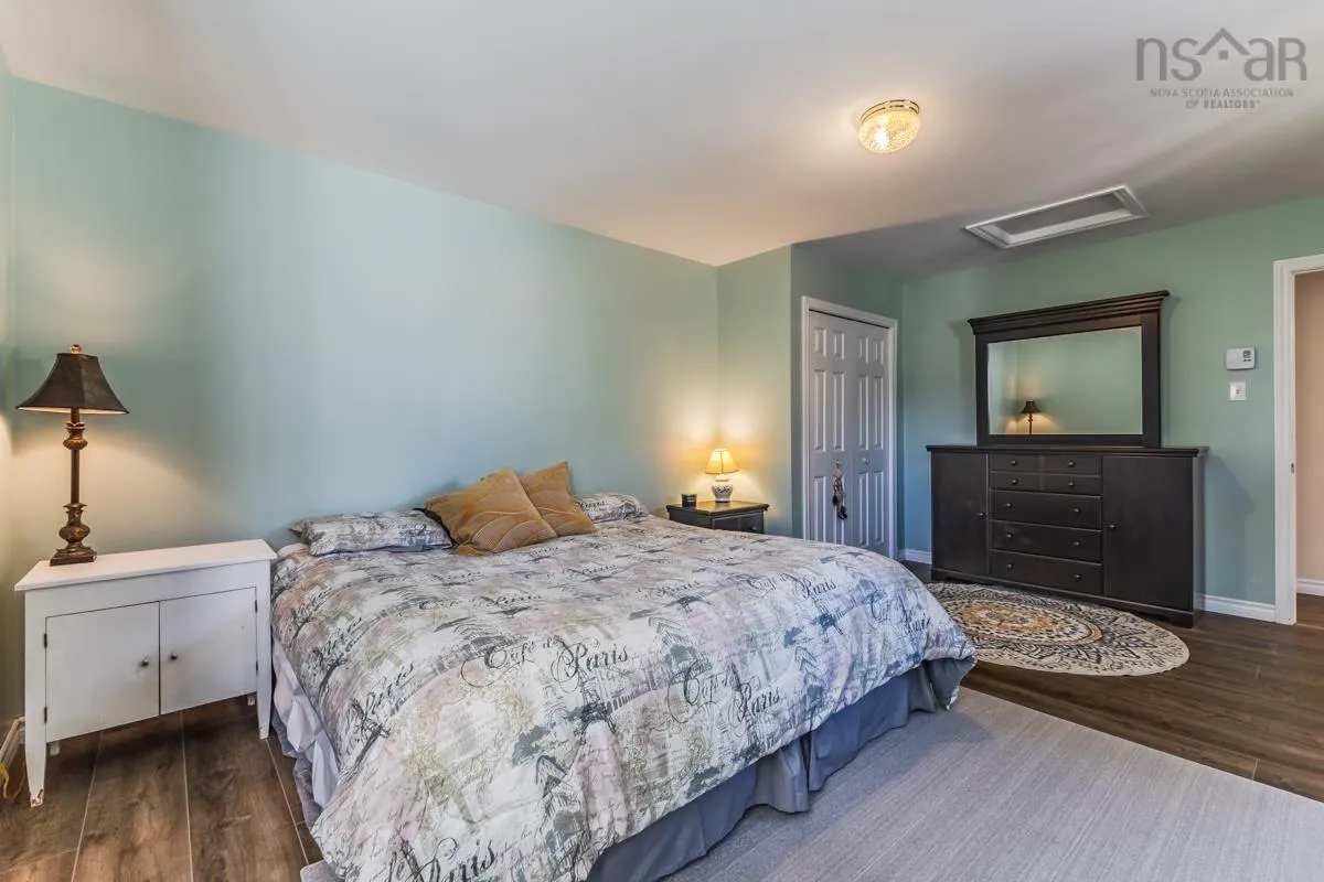 14 Clover Dr, Bible Hill, NS B2N 5P3, 5 Bedrooms Bedrooms, ,Residential Income,For Sale,Clover Dr,202523373