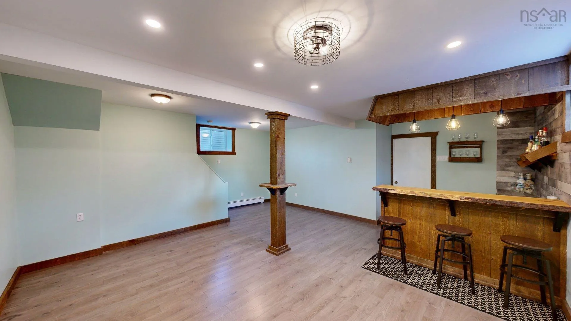 4 Cooling Street, Glace Bay, NS B1A 5R7, 3 Bedrooms Bedrooms, ,2 BathroomsBathrooms,Residential,For Sale,Cooling Street,202522192