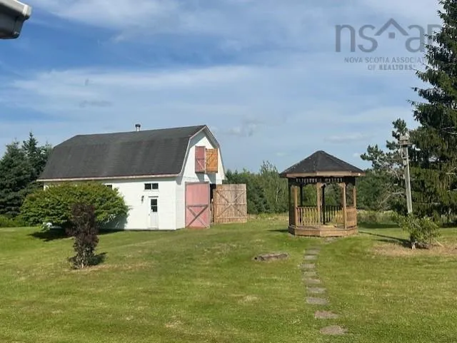 5844 Stellarton Trafalgar Road, Riverton, NS B0K 1S0, 4 Bedrooms Bedrooms, ,3 BathroomsBathrooms,Residential,For Sale,Stellarton Trafalgar,202518380