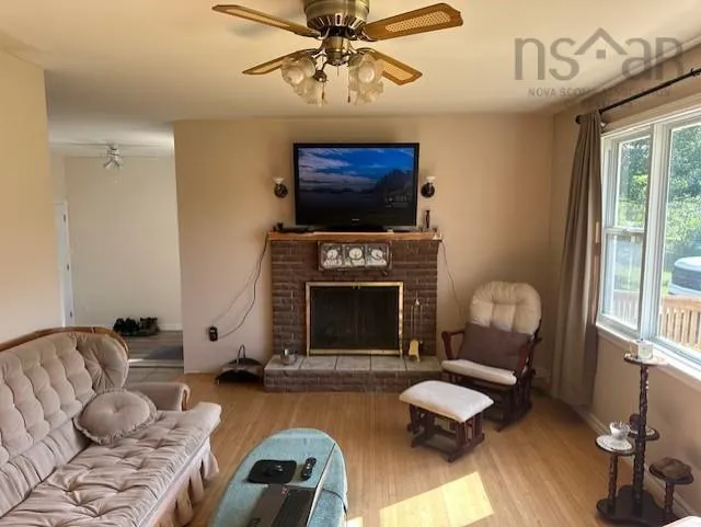 5844 Stellarton Trafalgar Road, Riverton, NS B0K 1S0, 4 Bedrooms Bedrooms, ,3 BathroomsBathrooms,Residential,For Sale,Stellarton Trafalgar,202518380