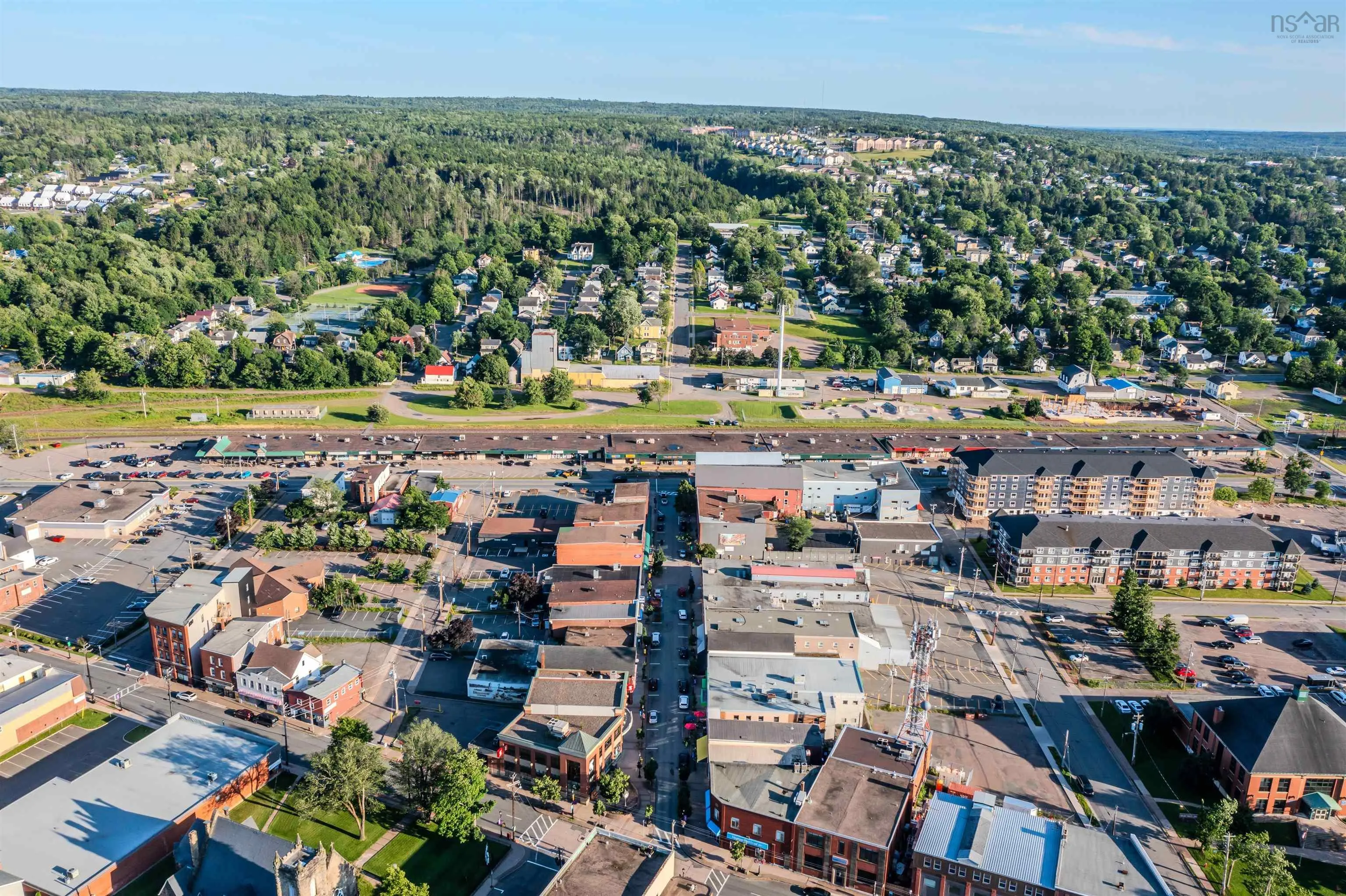 40-46 Inglis Place, Truro, NS B2N 4B4, ,Commercial Sale,For Sale,Inglis Place,202500235