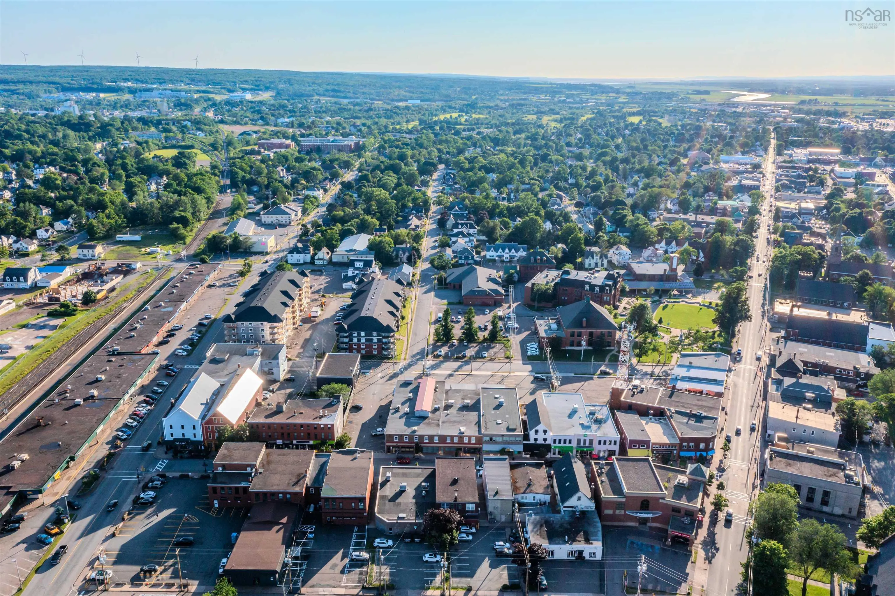 40-46 Inglis Place, Truro, NS B2N 4B4, ,Commercial Sale,For Sale,Inglis Place,202500235