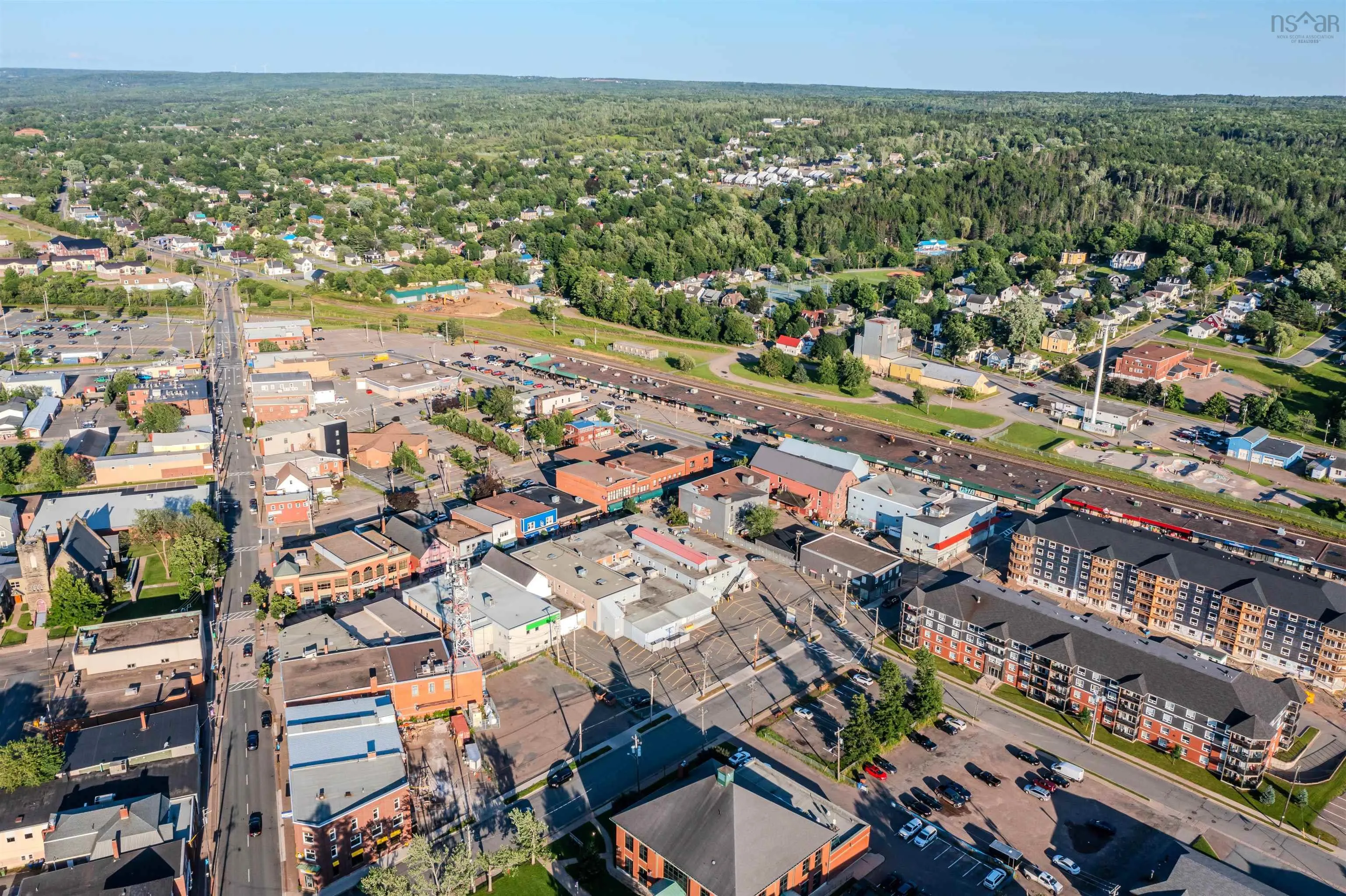 40-46 Inglis Place, Truro, NS B2N 4B4, ,Commercial Sale,For Sale,Inglis Place,202500235