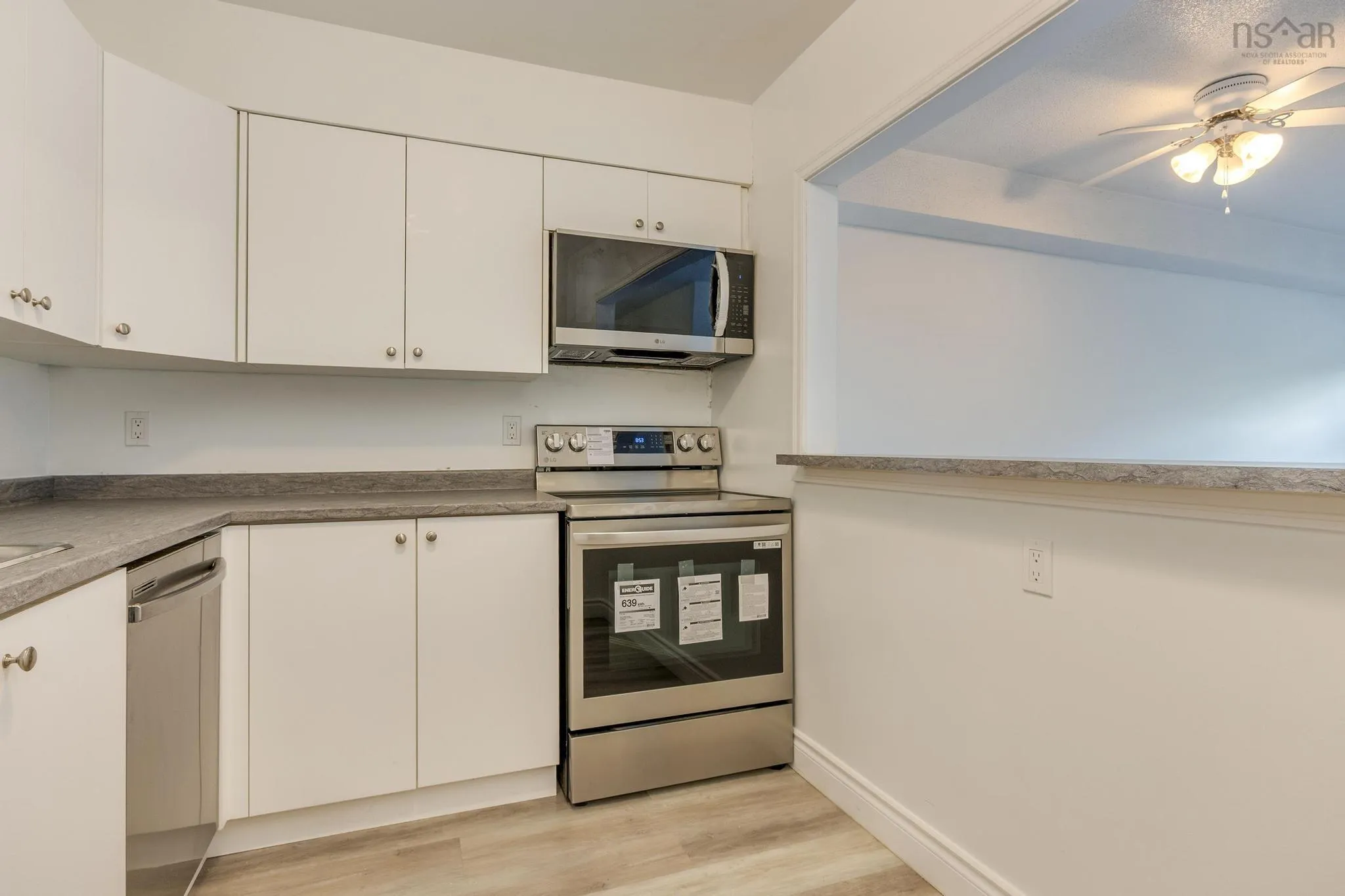 103-31 River Lane, Bedford, NS B4A 3Y7, 2 Bedrooms Bedrooms, ,1 BathroomBathrooms,Residential,For Sale,River,202521423