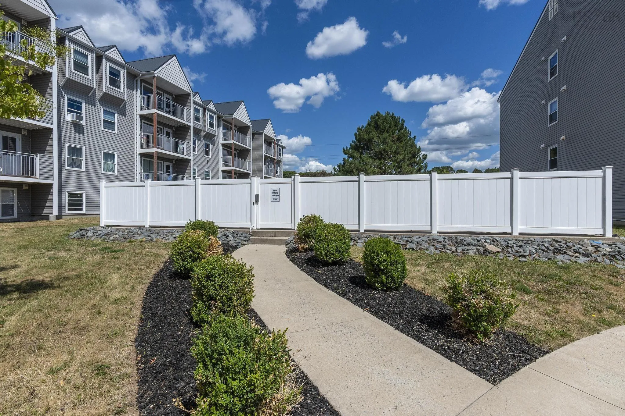 103-31 River Lane, Bedford, NS B4A 3Y7, 2 Bedrooms Bedrooms, ,1 BathroomBathrooms,Residential,For Sale,River,202521423