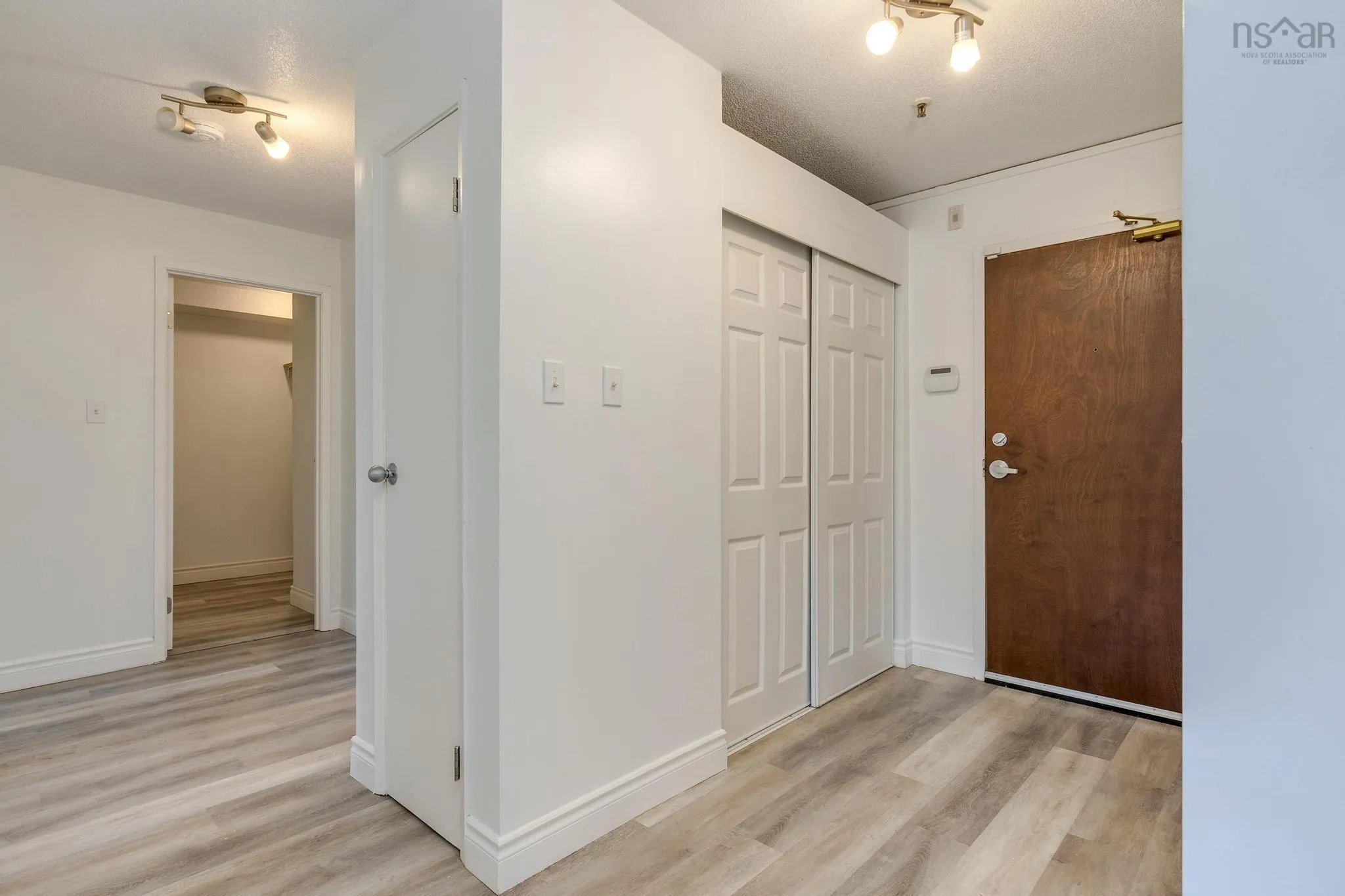 103-31 River Lane, Bedford, NS B4A 3Y7, 2 Bedrooms Bedrooms, ,1 BathroomBathrooms,Residential,For Sale,River,202521423