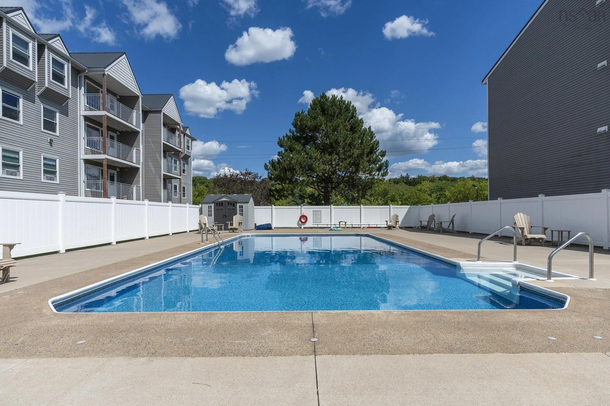 103-31 River Lane, Bedford, NS B4A 3Y7, 2 Bedrooms Bedrooms, ,1 BathroomBathrooms,Residential,For Sale,River,202521423