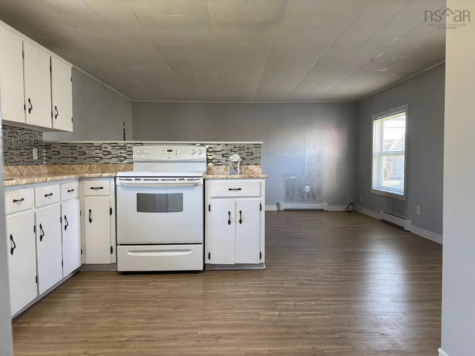 1-3190 Highway 1, Port Maitland, NS B5A 5T3, 5 Bedrooms Bedrooms, ,2 BathroomsBathrooms,Residential,For Sale,Highway 1,202511092
