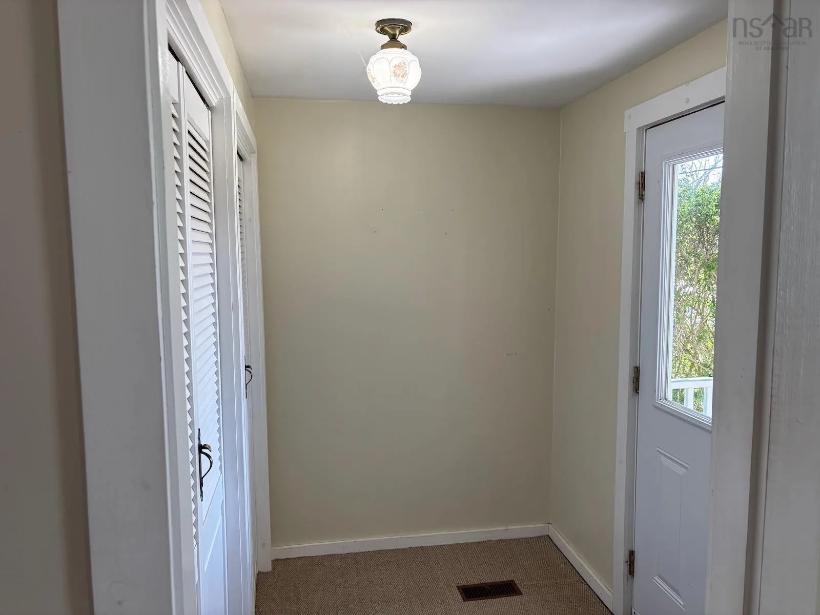 1-3190 Highway 1, Port Maitland, NS B5A 5T3, 5 Bedrooms Bedrooms, ,2 BathroomsBathrooms,Residential,For Sale,Highway 1,202511092
