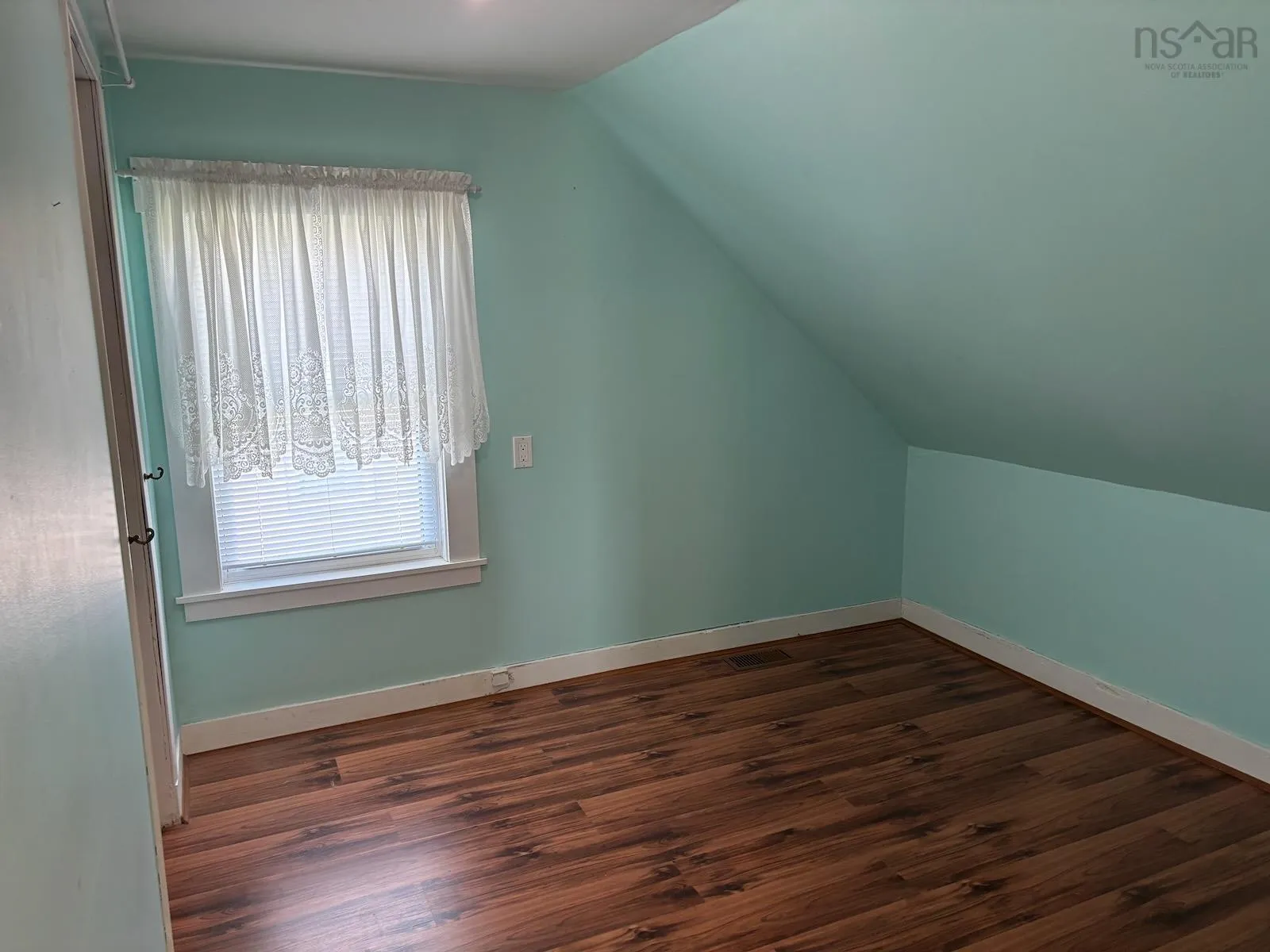 1-3190 Highway 1, Port Maitland, NS B5A 5T3, 5 Bedrooms Bedrooms, ,2 BathroomsBathrooms,Residential,For Sale,Highway 1,202511092